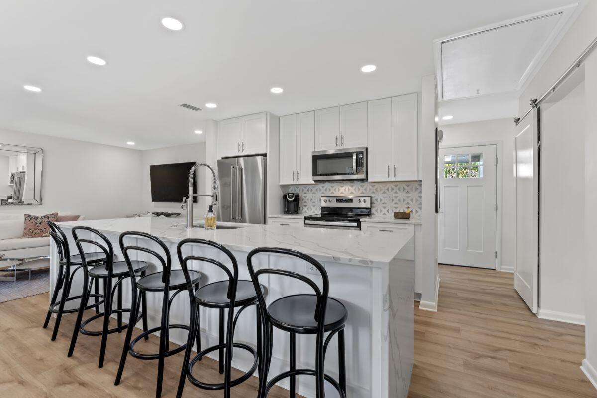 532 Augusta Place, # 11404