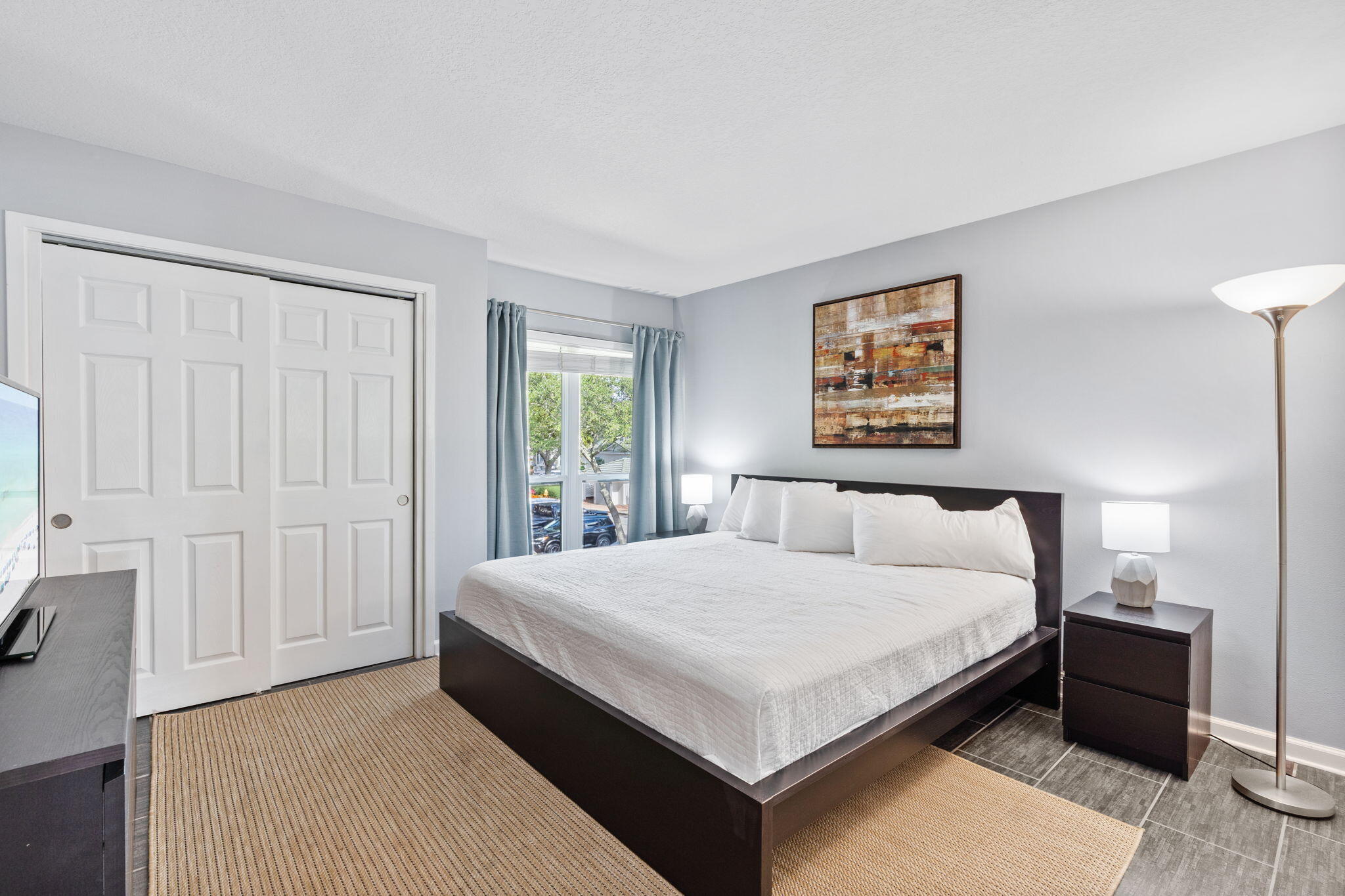 918 Harbour Pointe Lane, 918