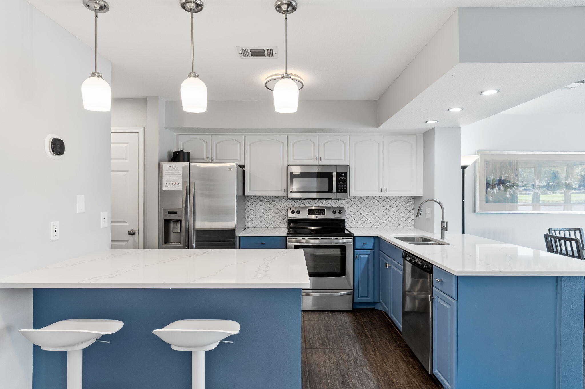 918 Harbour Pointe Lane, 918