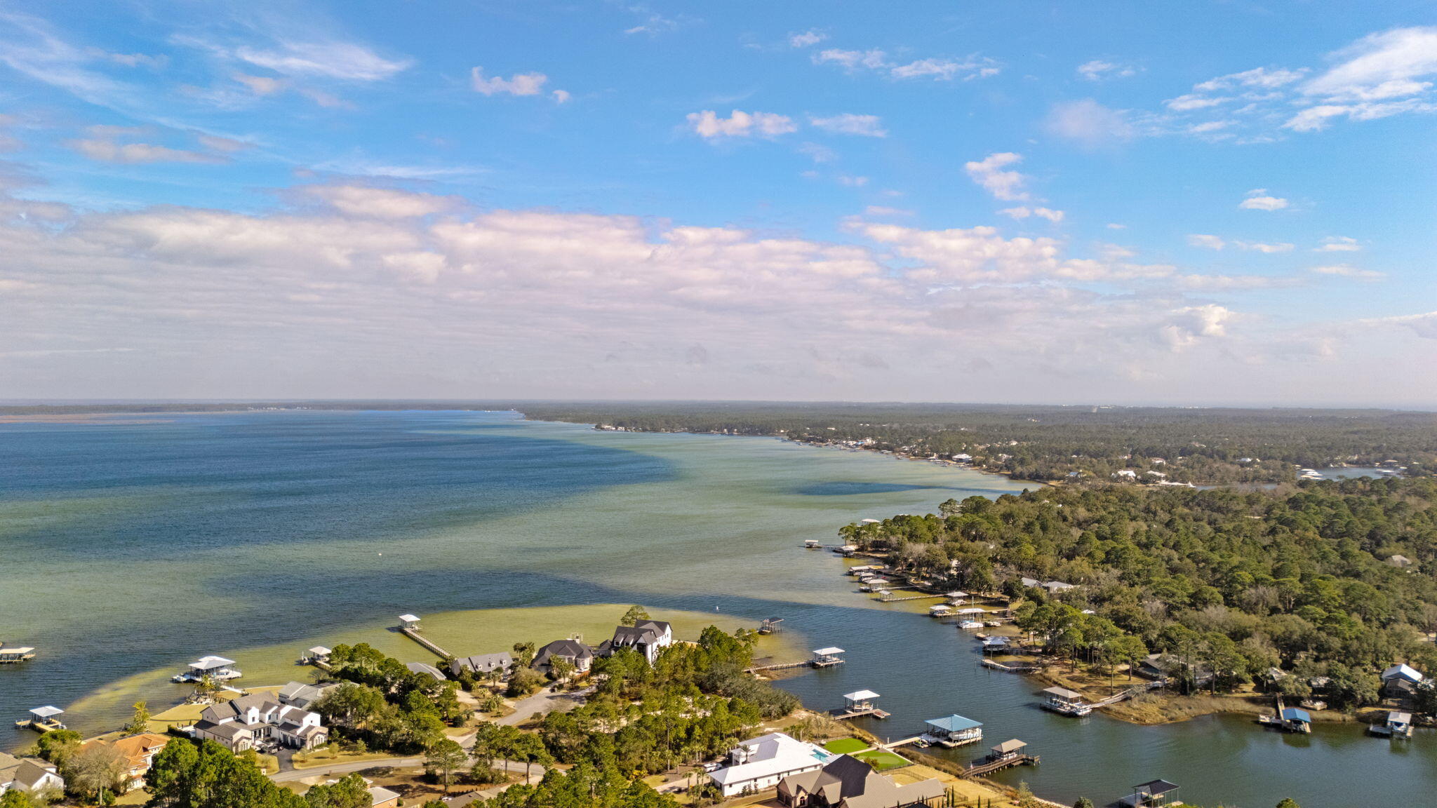 22 Shipwreck East Circle