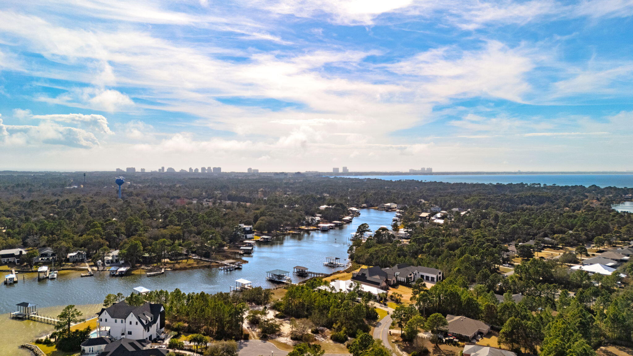 22 Shipwreck East Circle