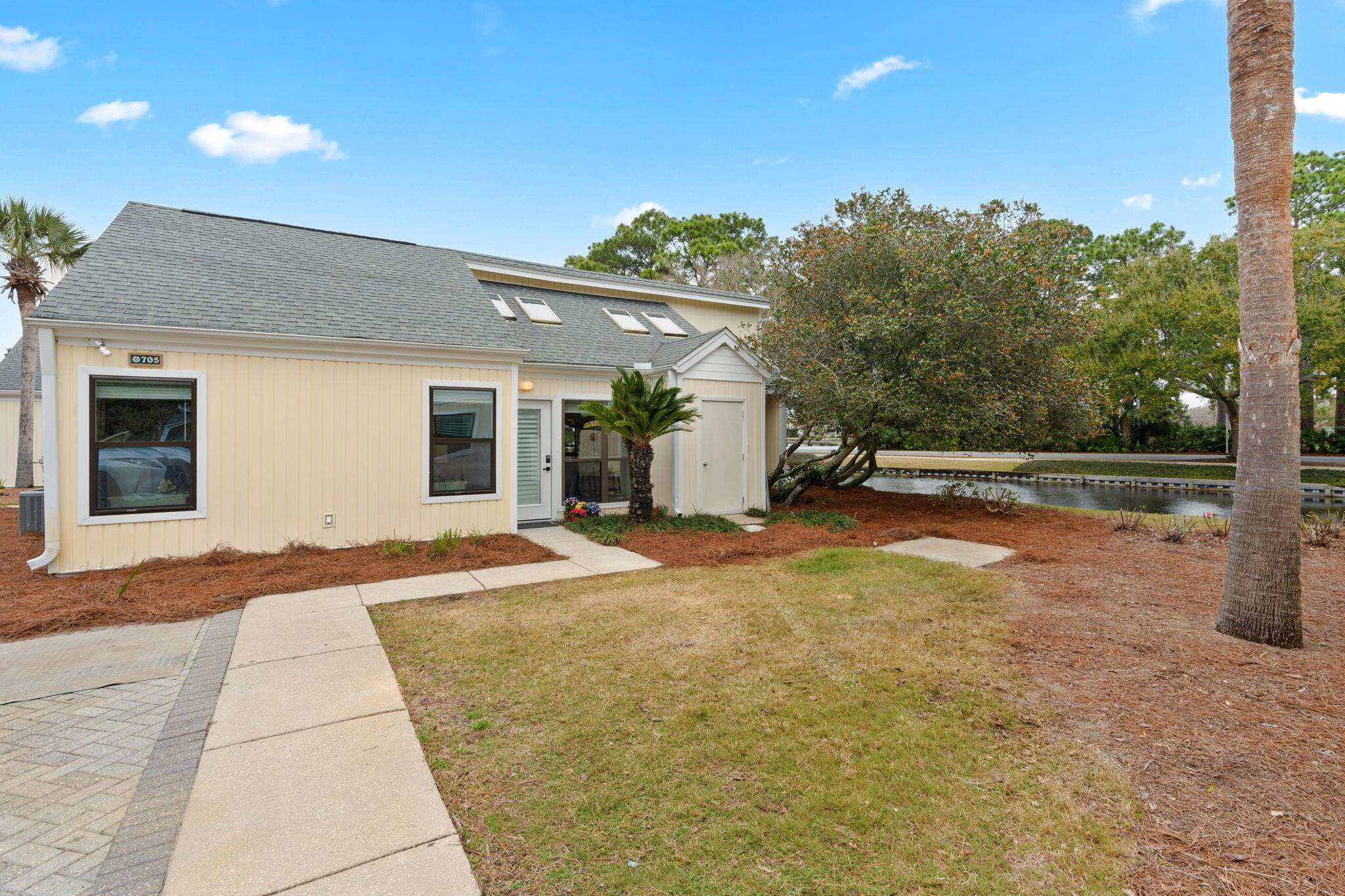 705 Sandpiper Drive # 010672