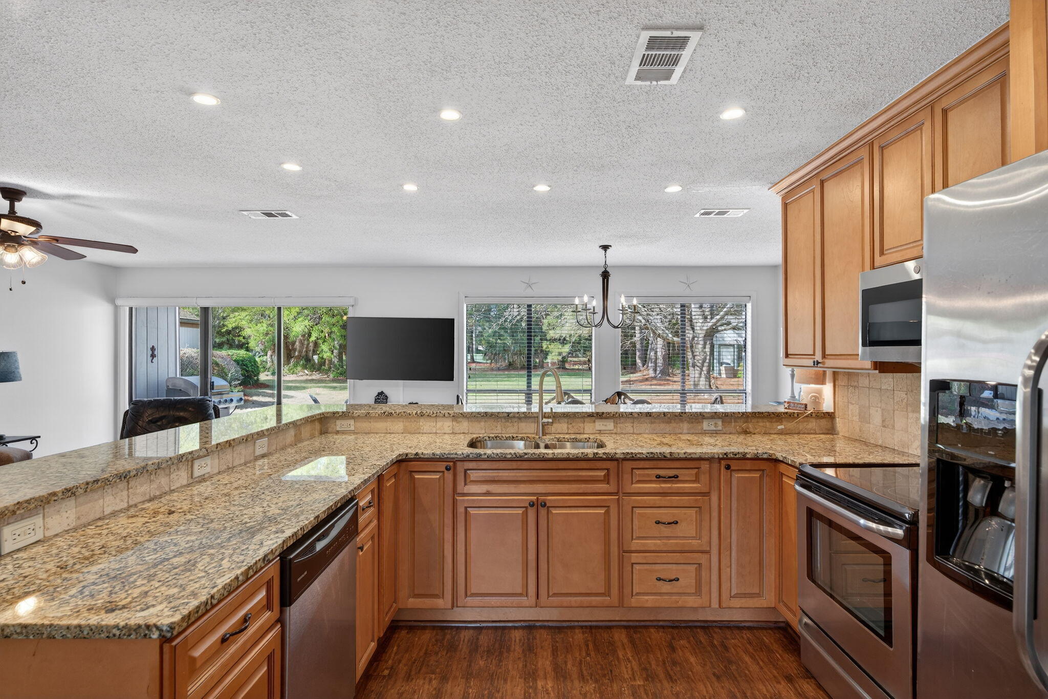 559 Augusta Drive # 11501