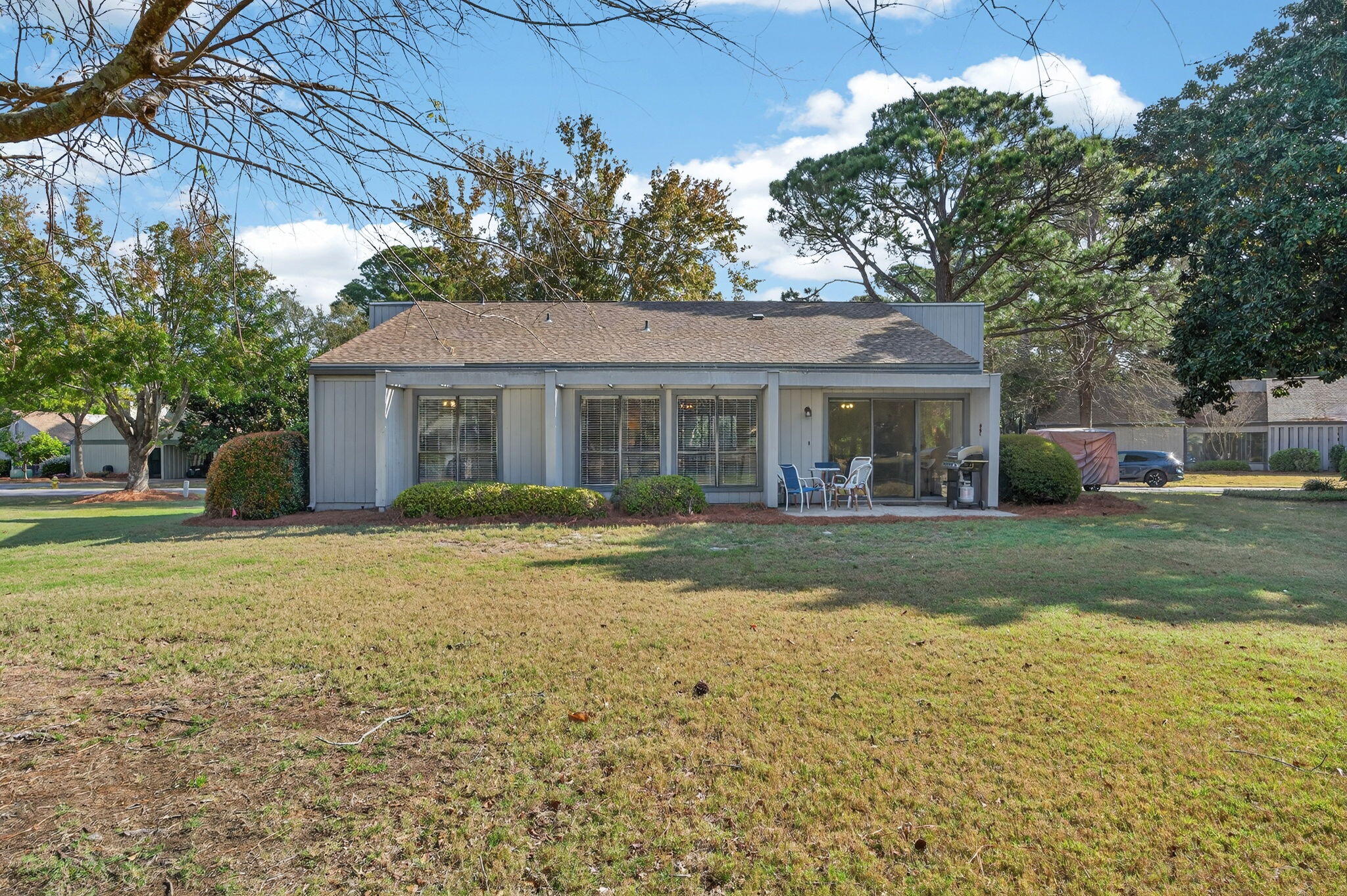 559 Augusta Drive # 11501