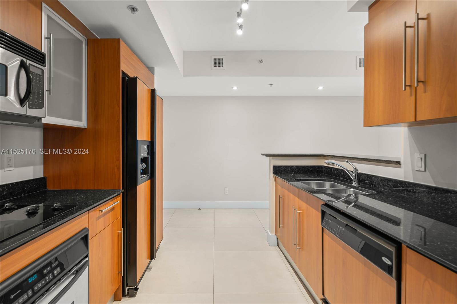 325 S Biscayne Boulevard 2019