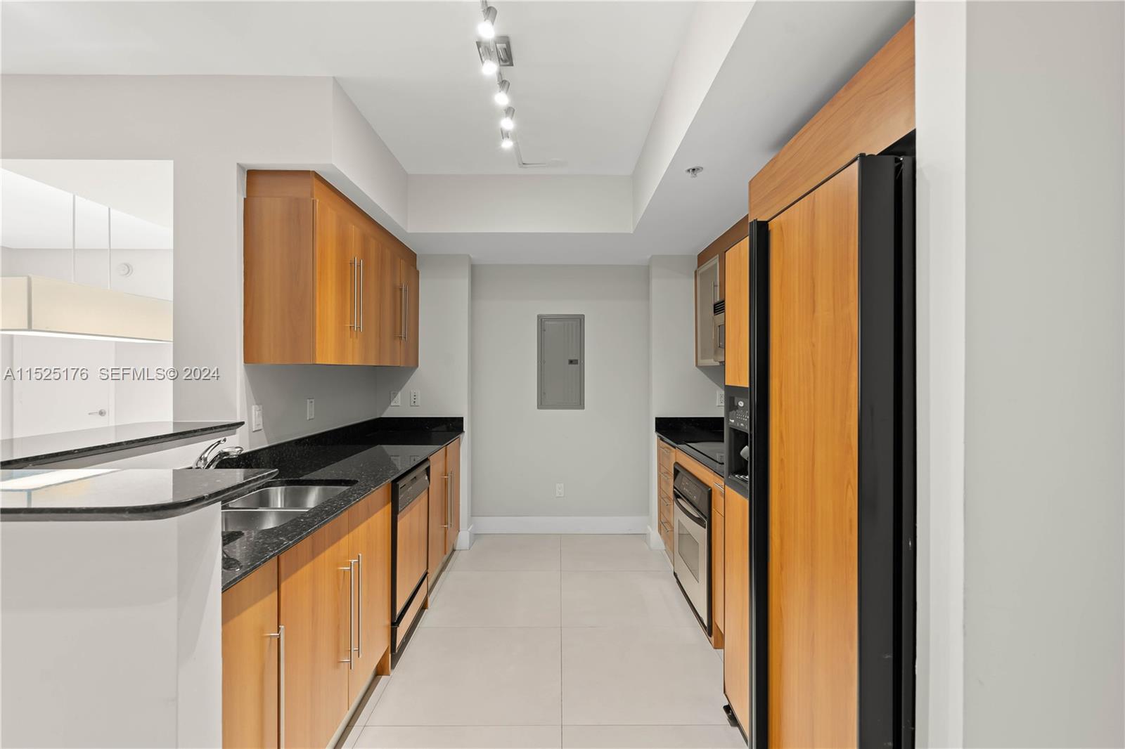 325 S Biscayne Boulevard 2019