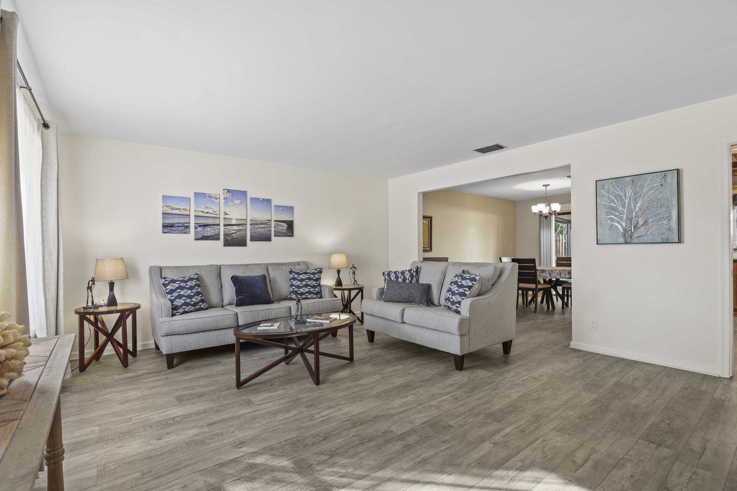 1089 Raintree Drive