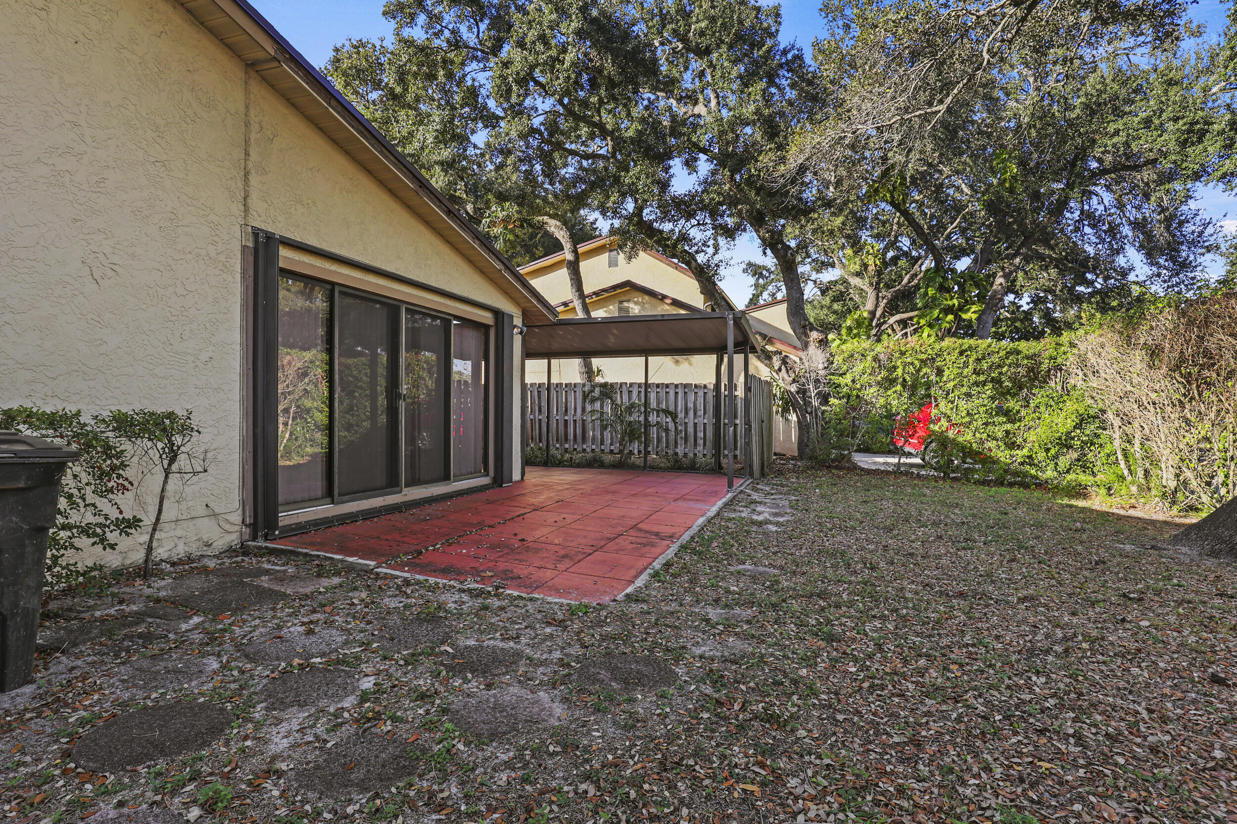 1089 Raintree Drive