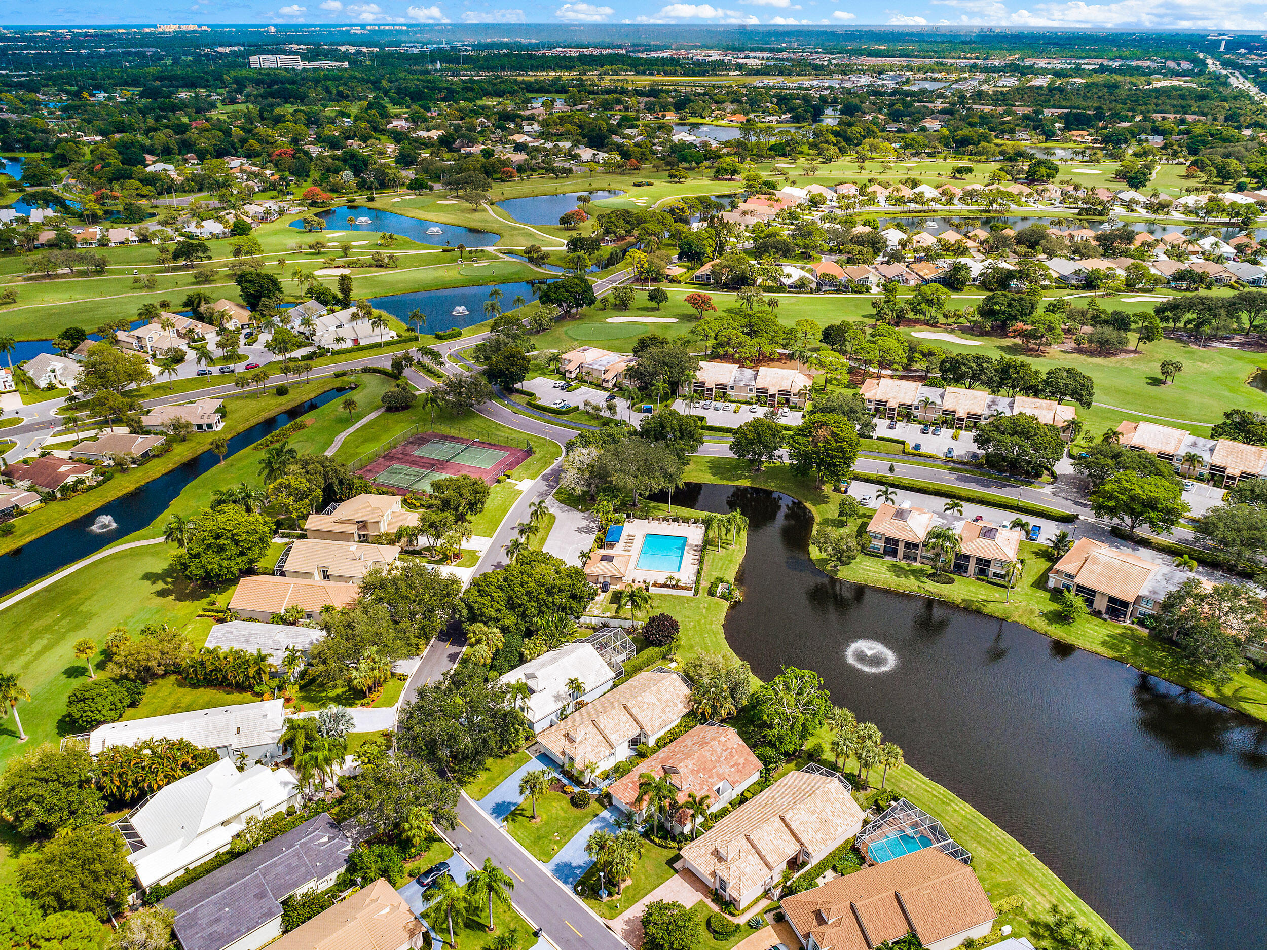 6866 Briarlake Circle