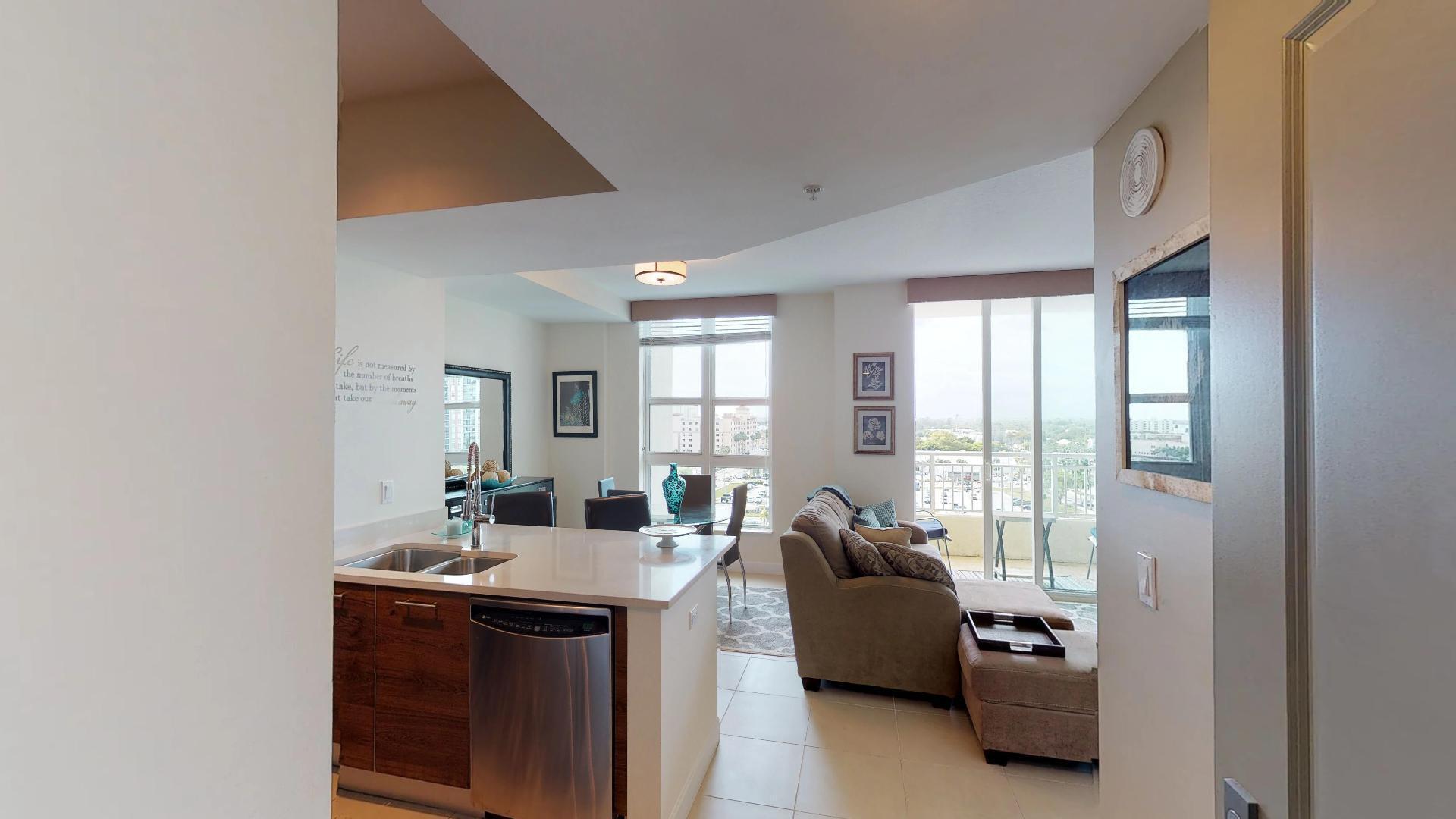 480 Hibiscus Street 835