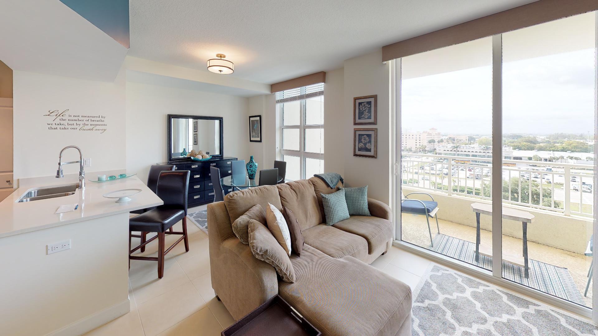 480 Hibiscus Street 835