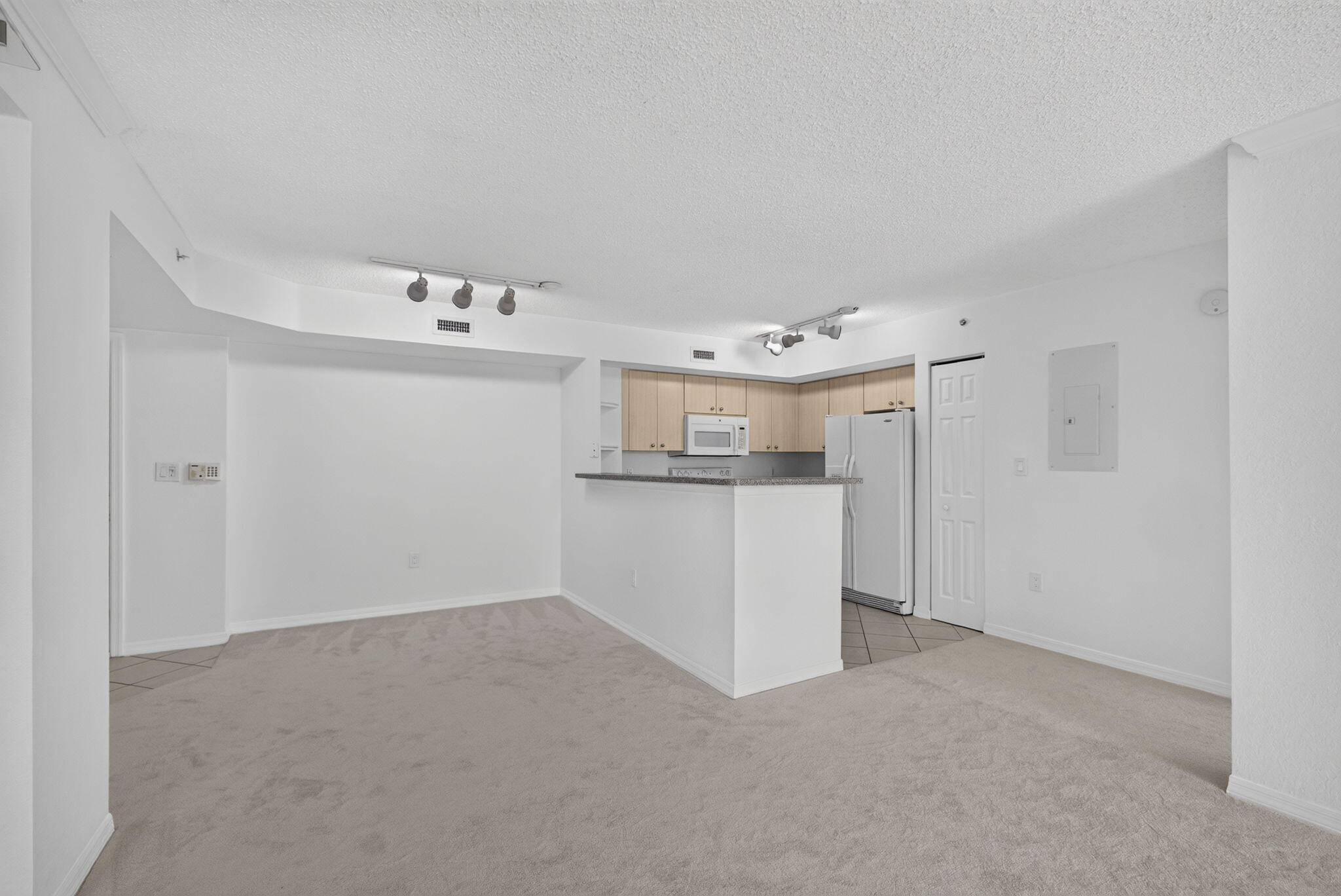 1801 N Flagler Drive 519