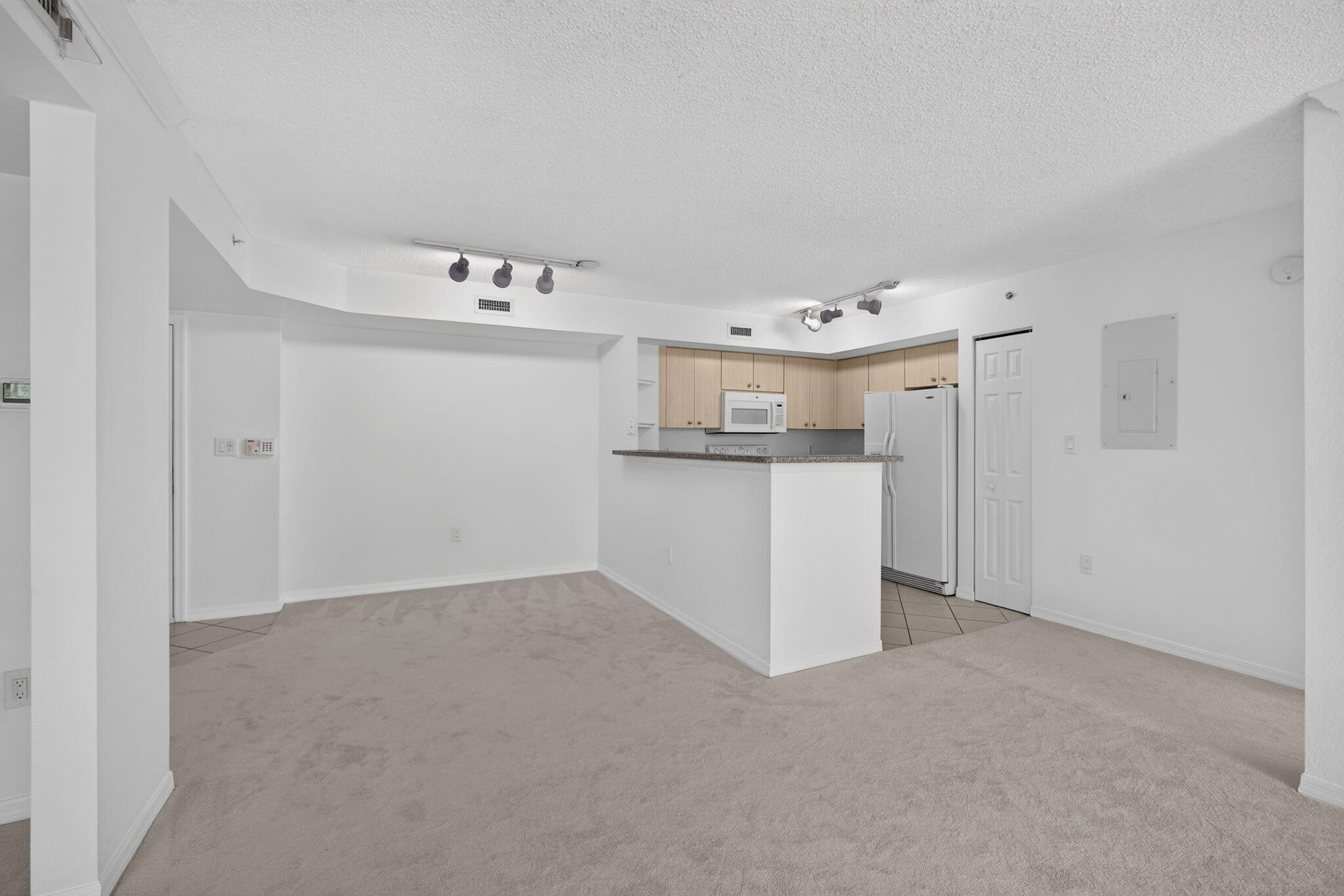 1801 N Flagler Drive 519