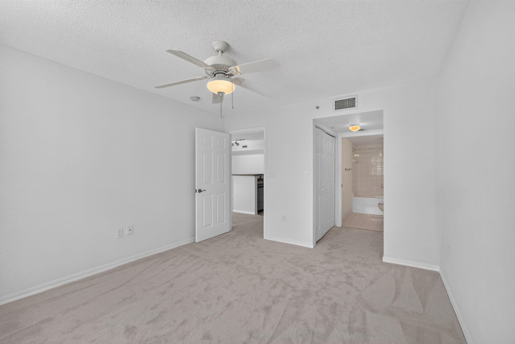 1801 N Flagler Drive 519