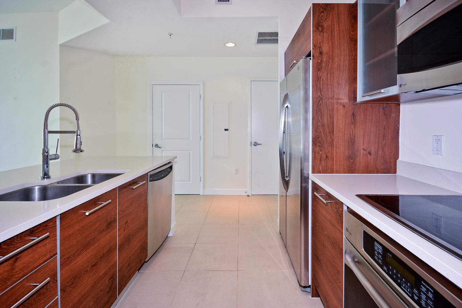 480 Hibiscus Street 515