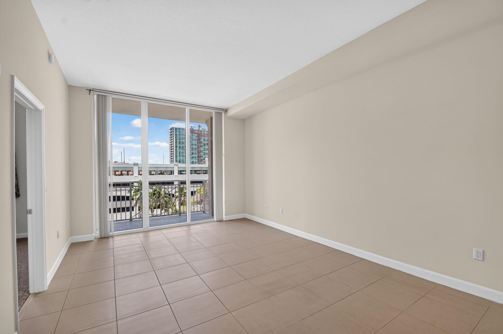 480 Hibiscus Street 515