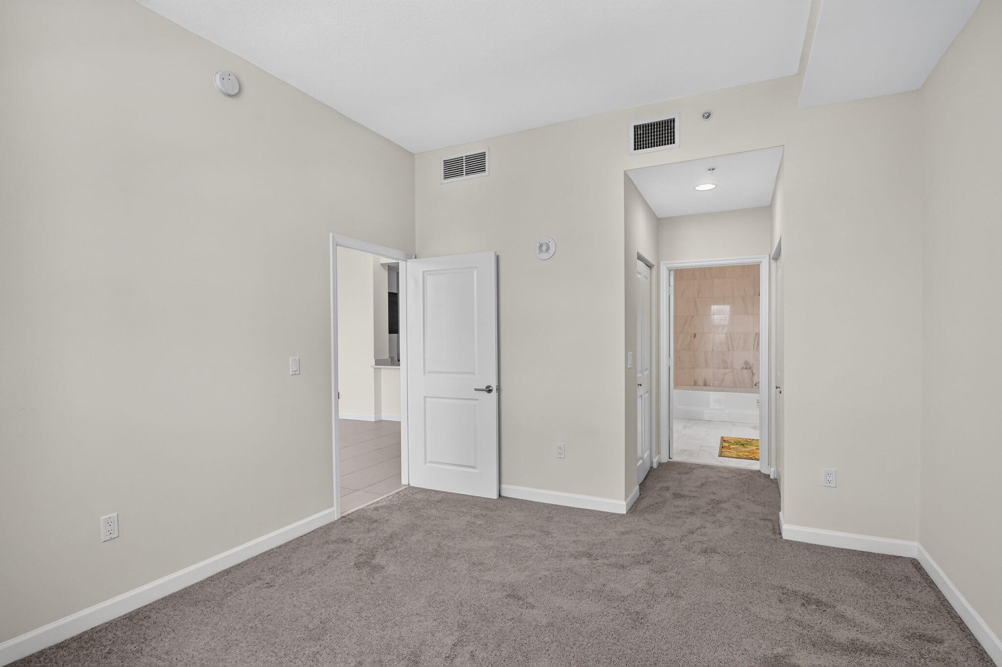 480 Hibiscus Street 515