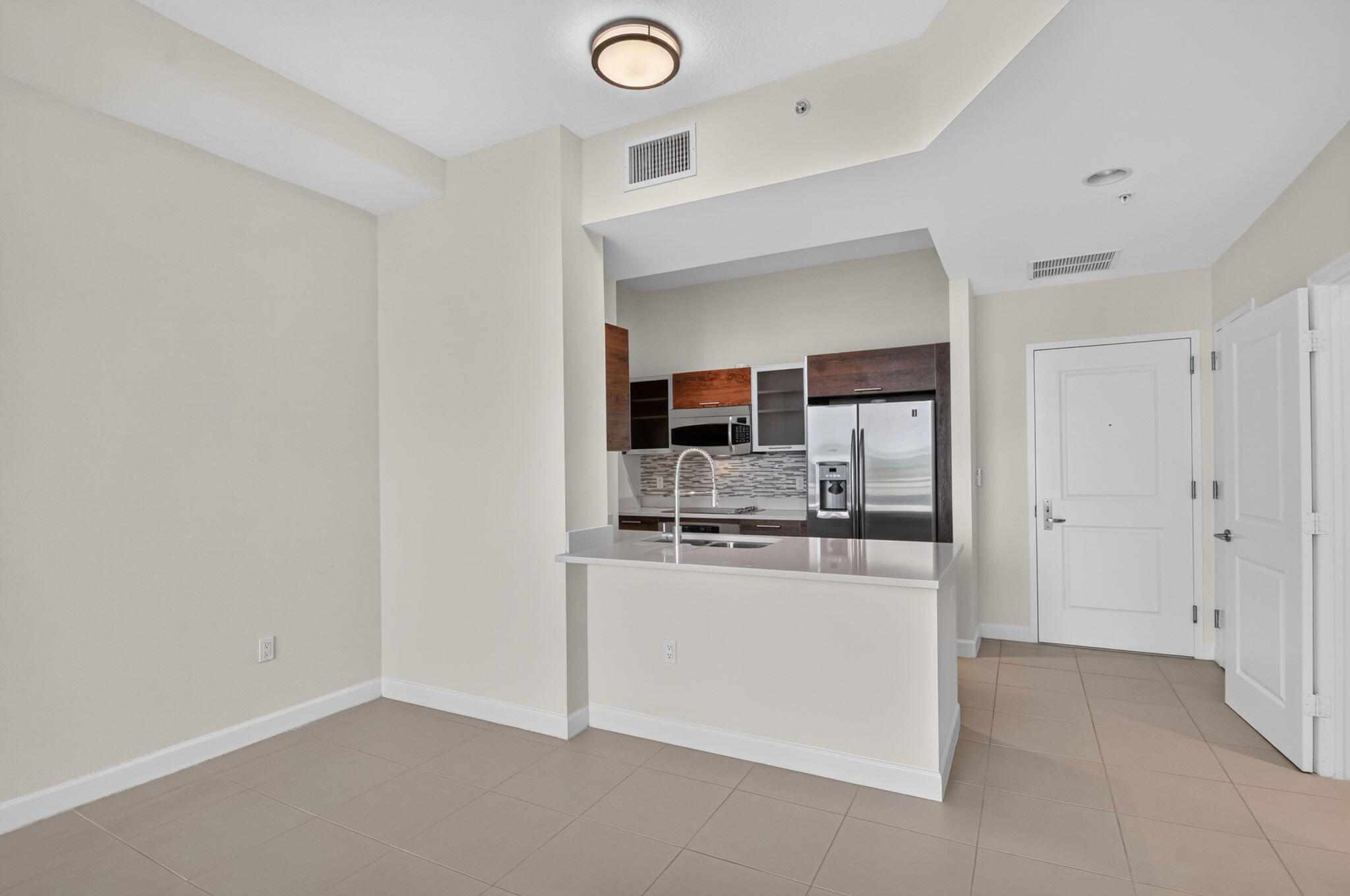 480 Hibiscus Street 515