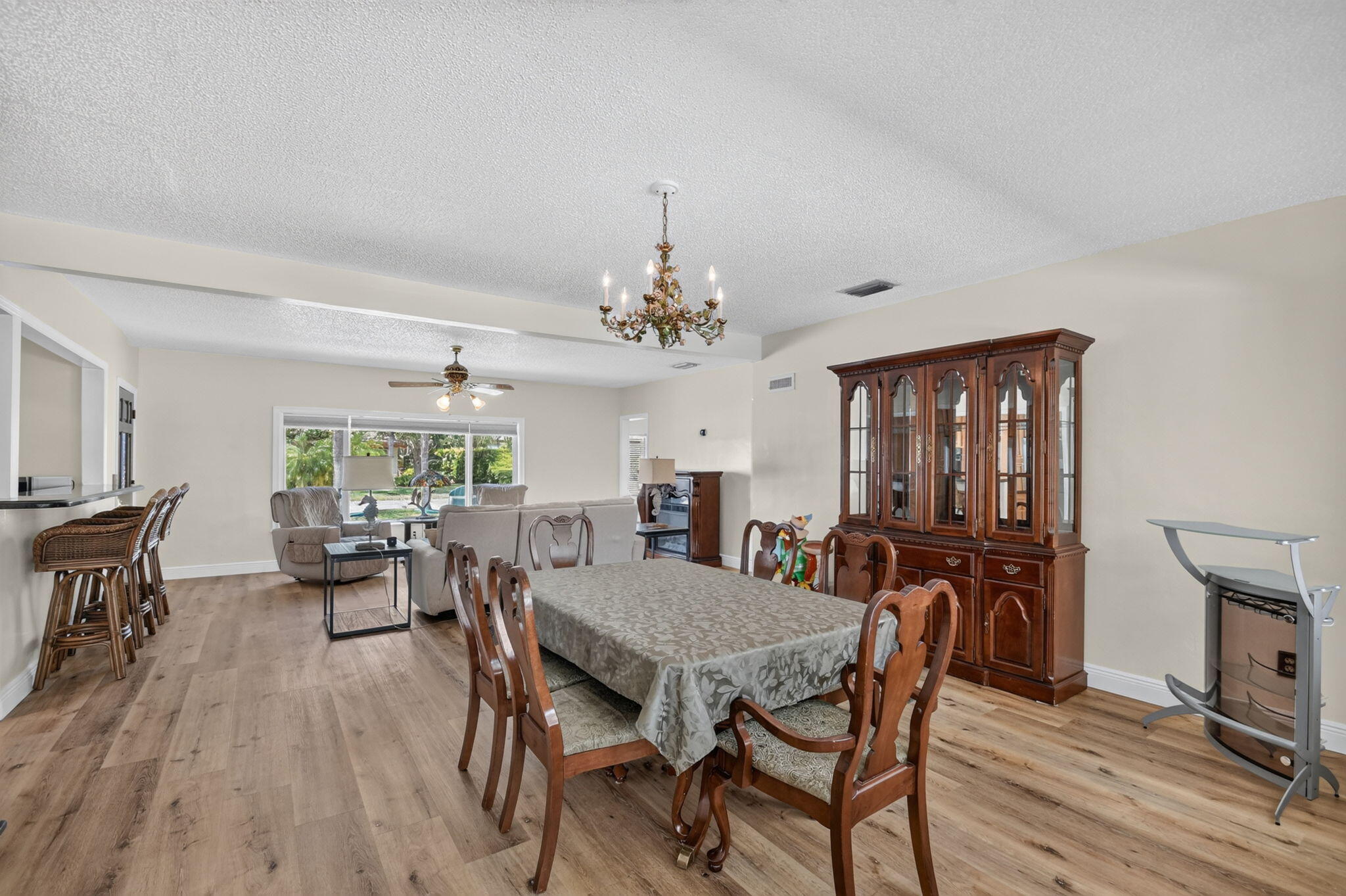 111 VASSAR Drive