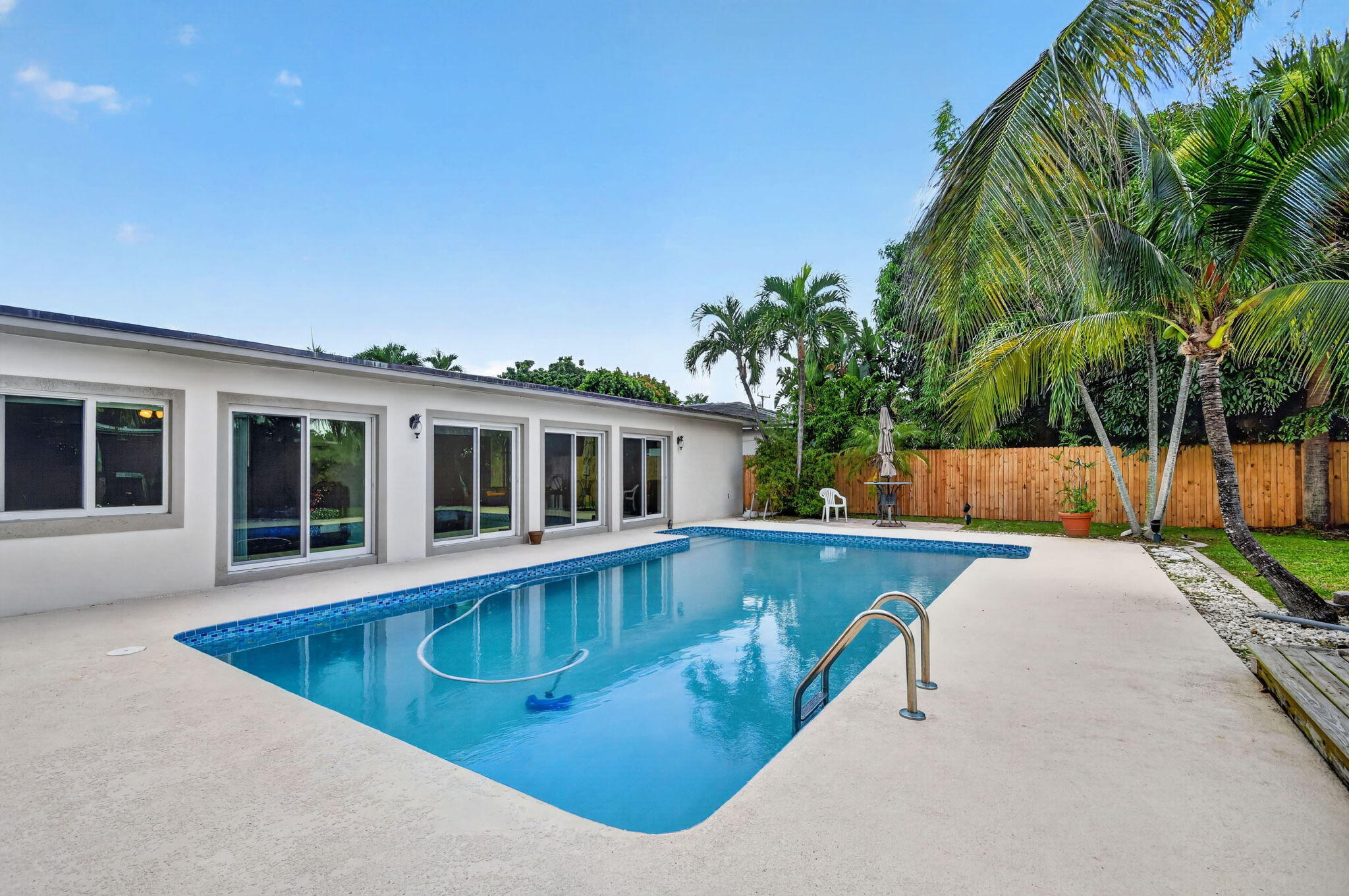 111 VASSAR Drive