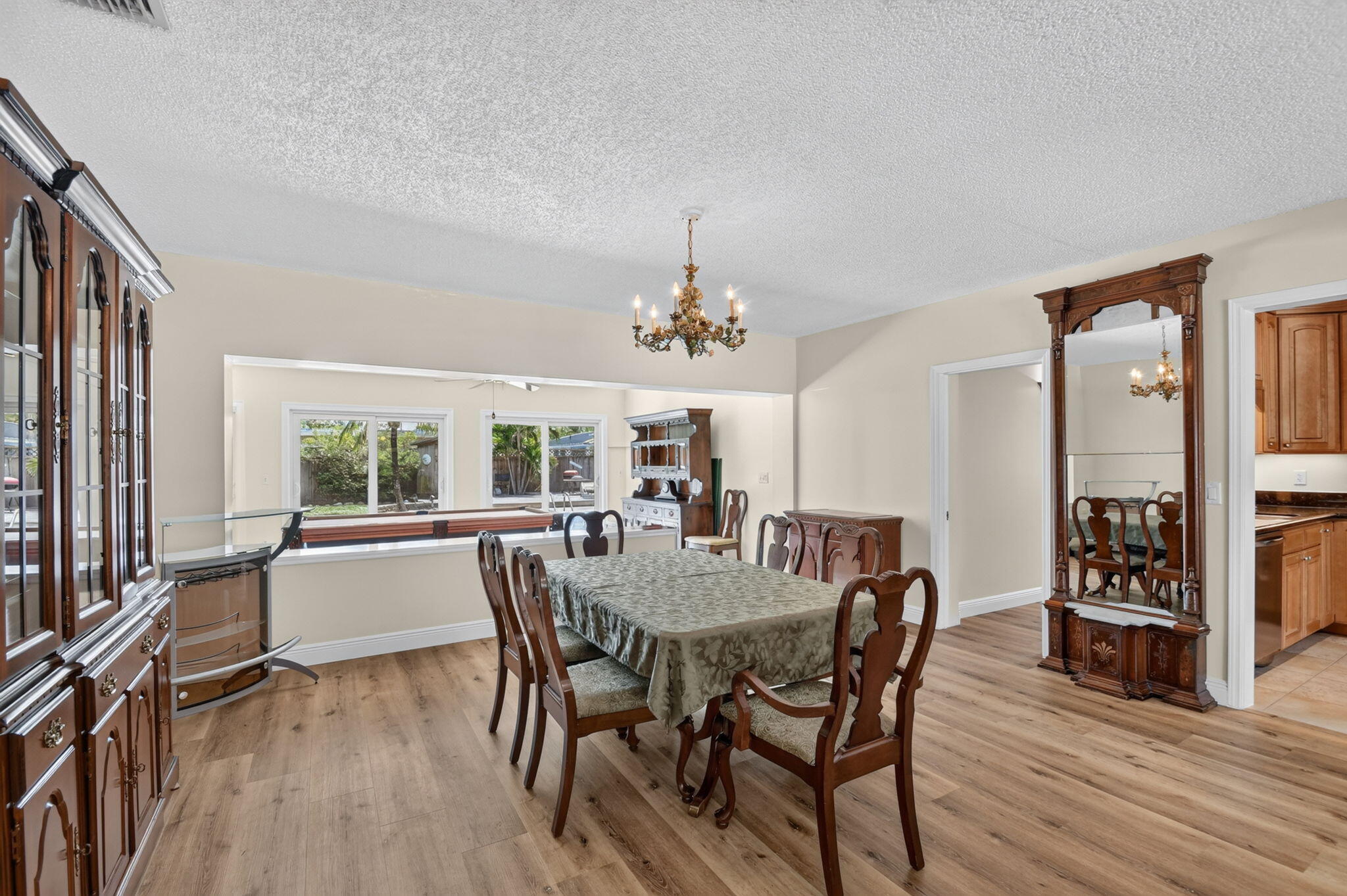111 VASSAR Drive