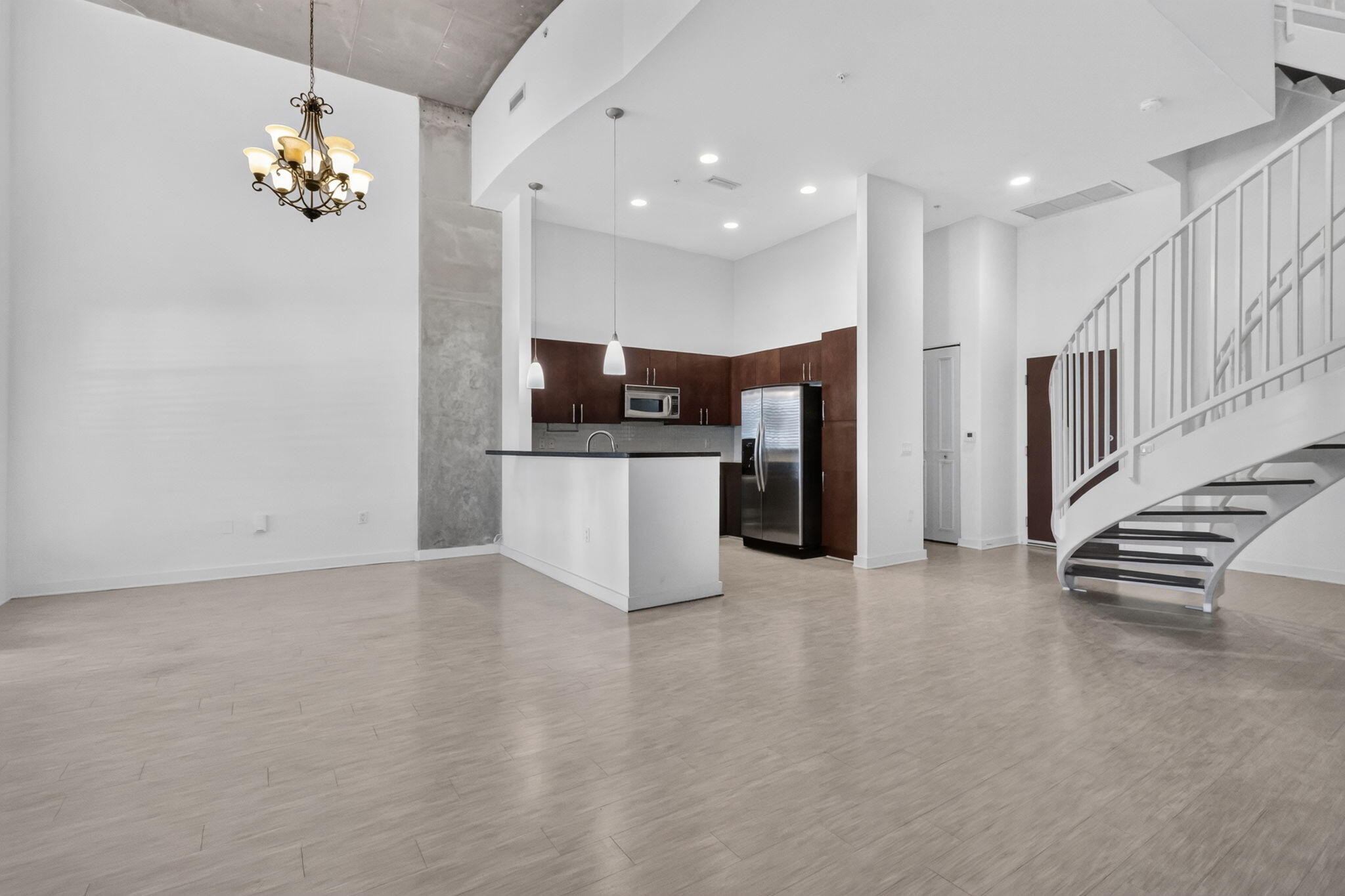 300 S Australian Avenue 128