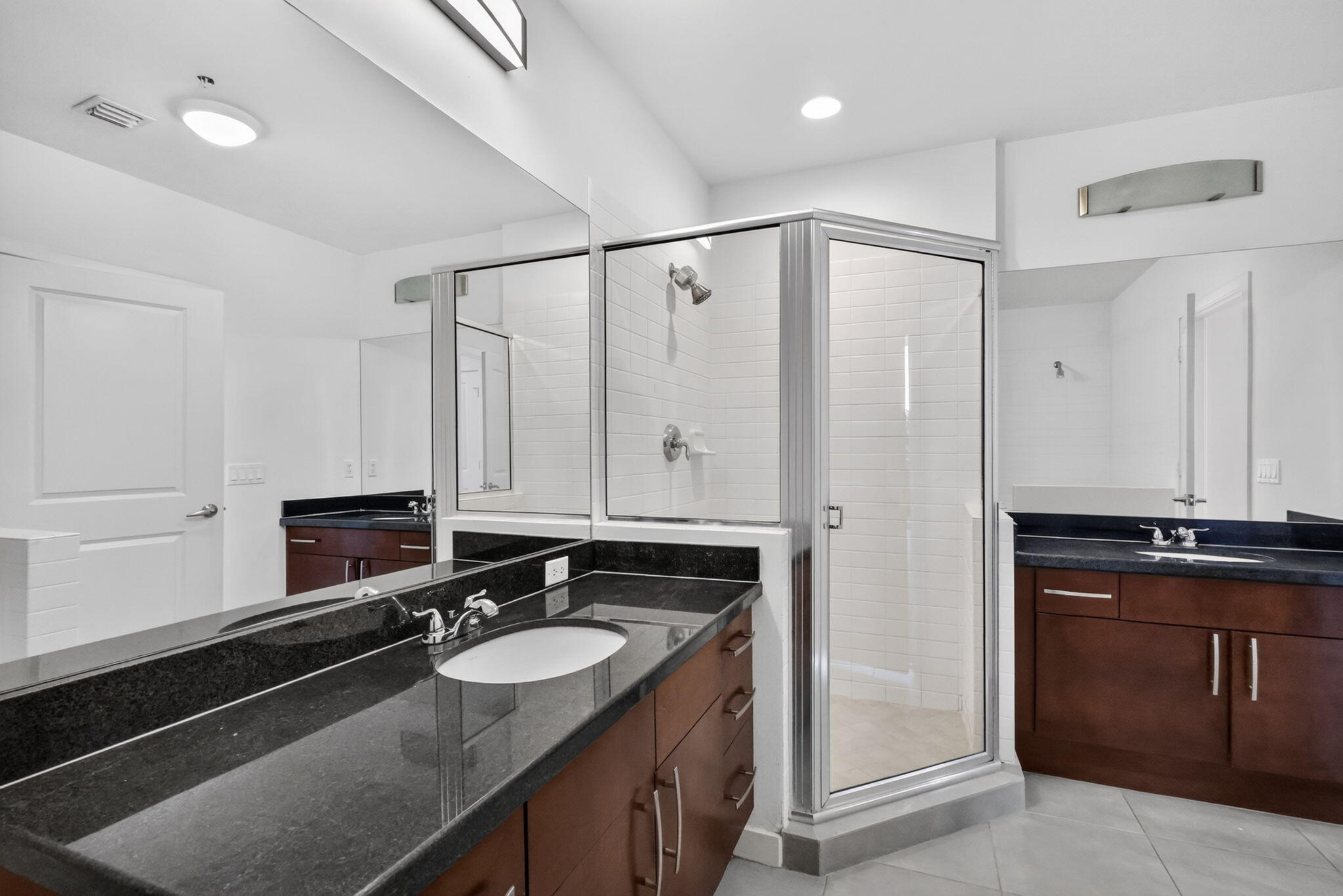 300 S Australian Avenue 128