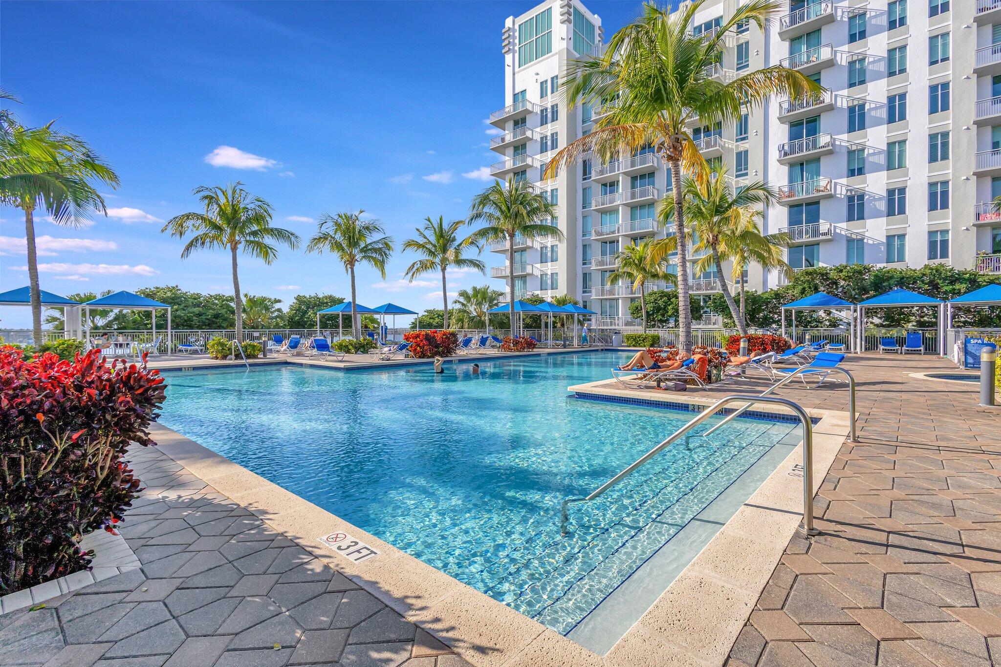 300 S Australian Avenue 128