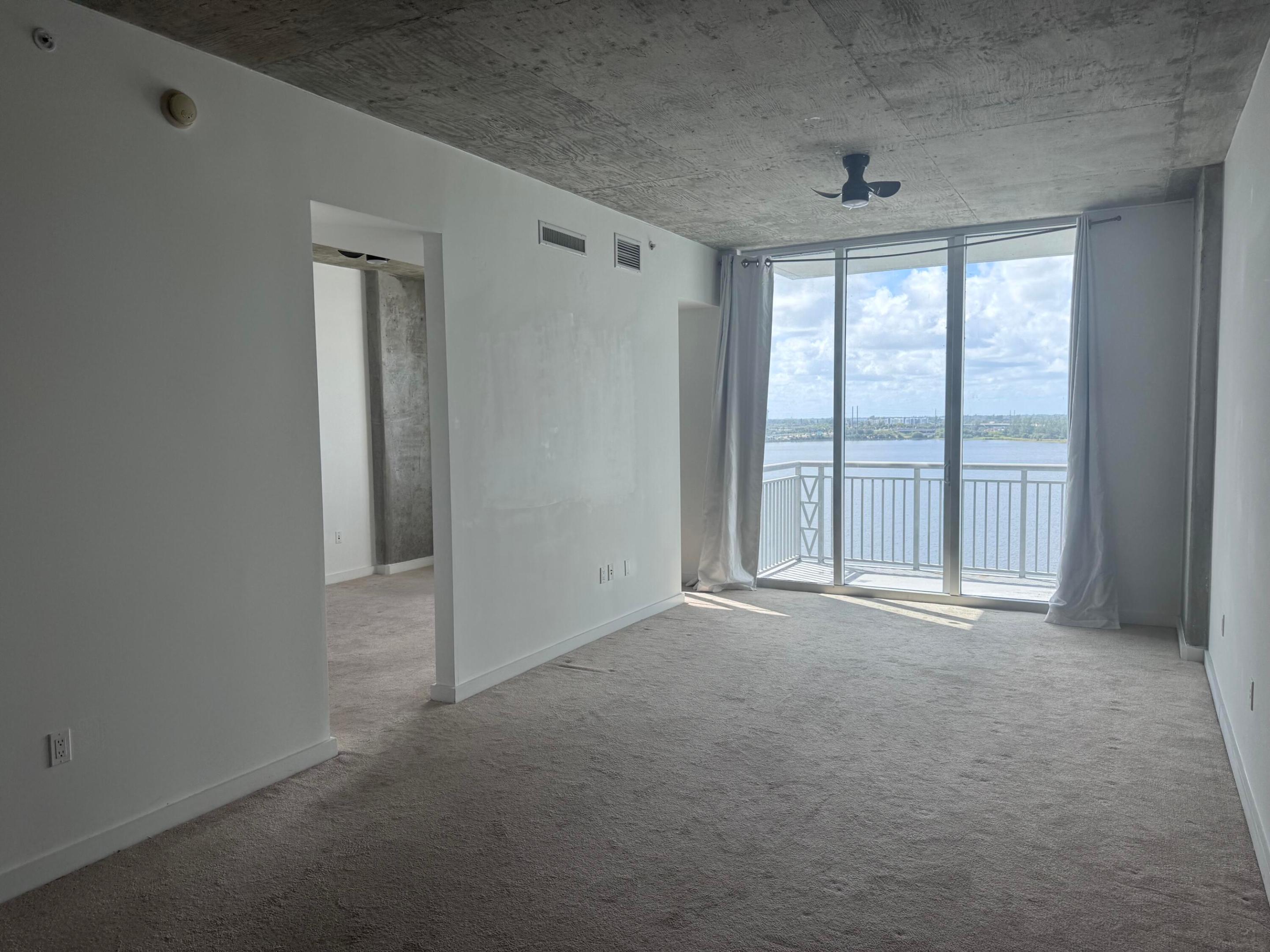 300 S Australian Avenue 811