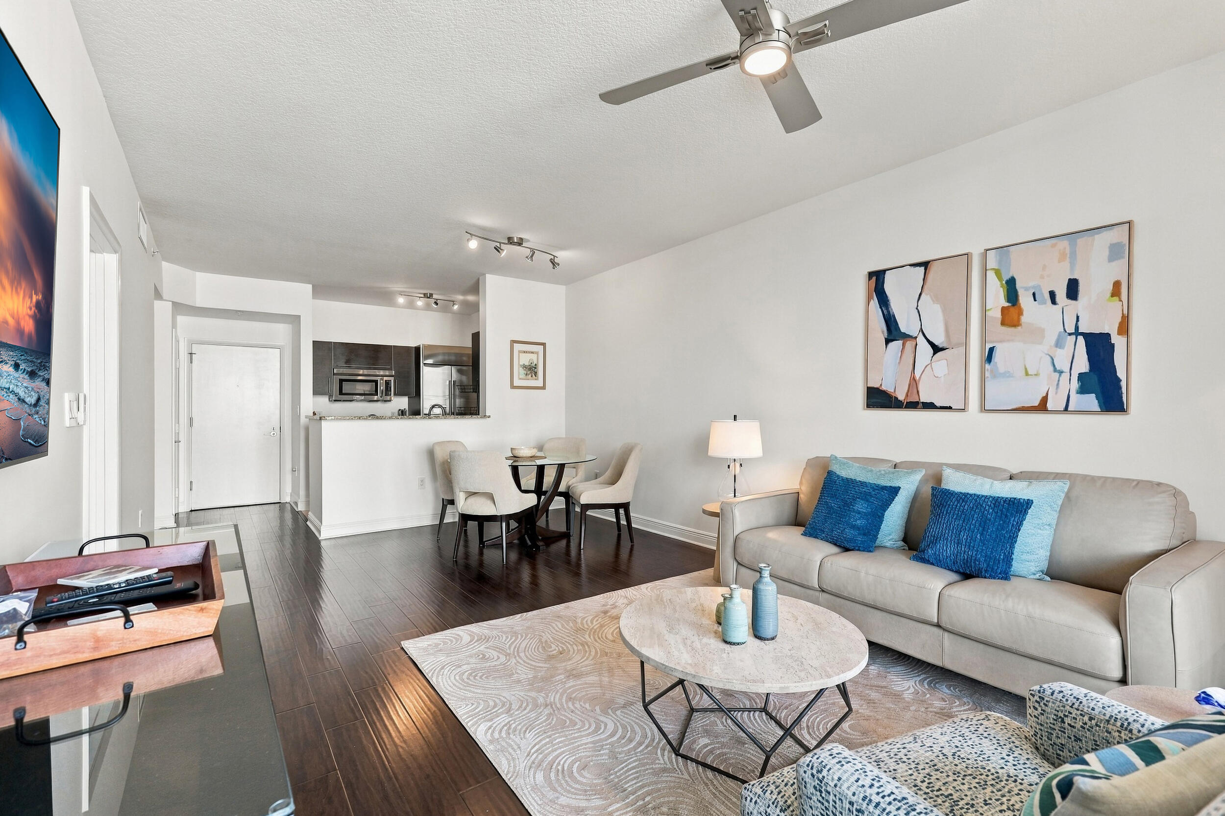 550 OKEECHOBEE Boulevard 521