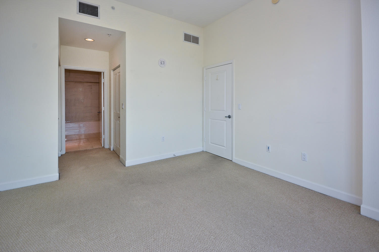 480 Hibiscus Street 841