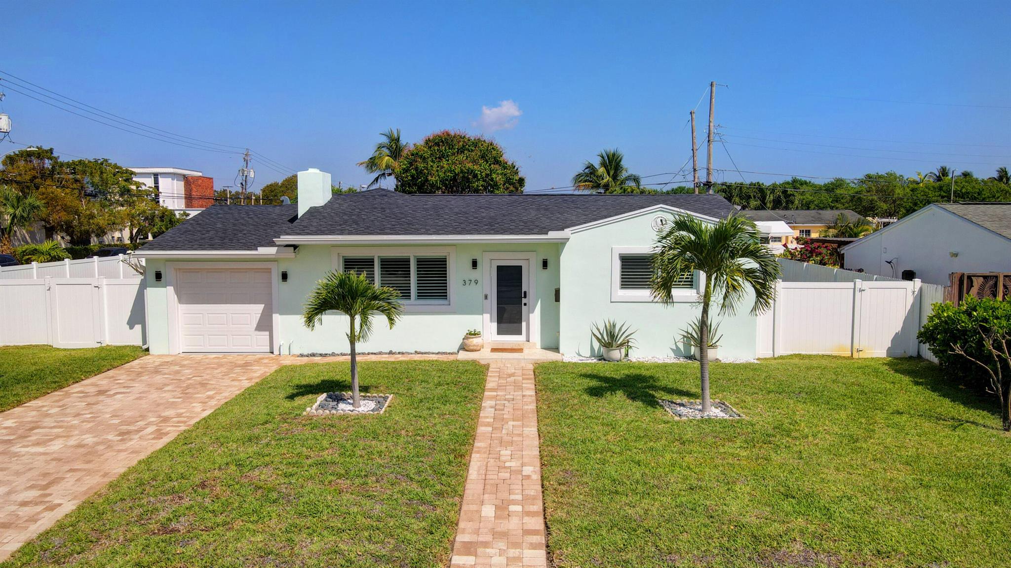379 Laurie Road