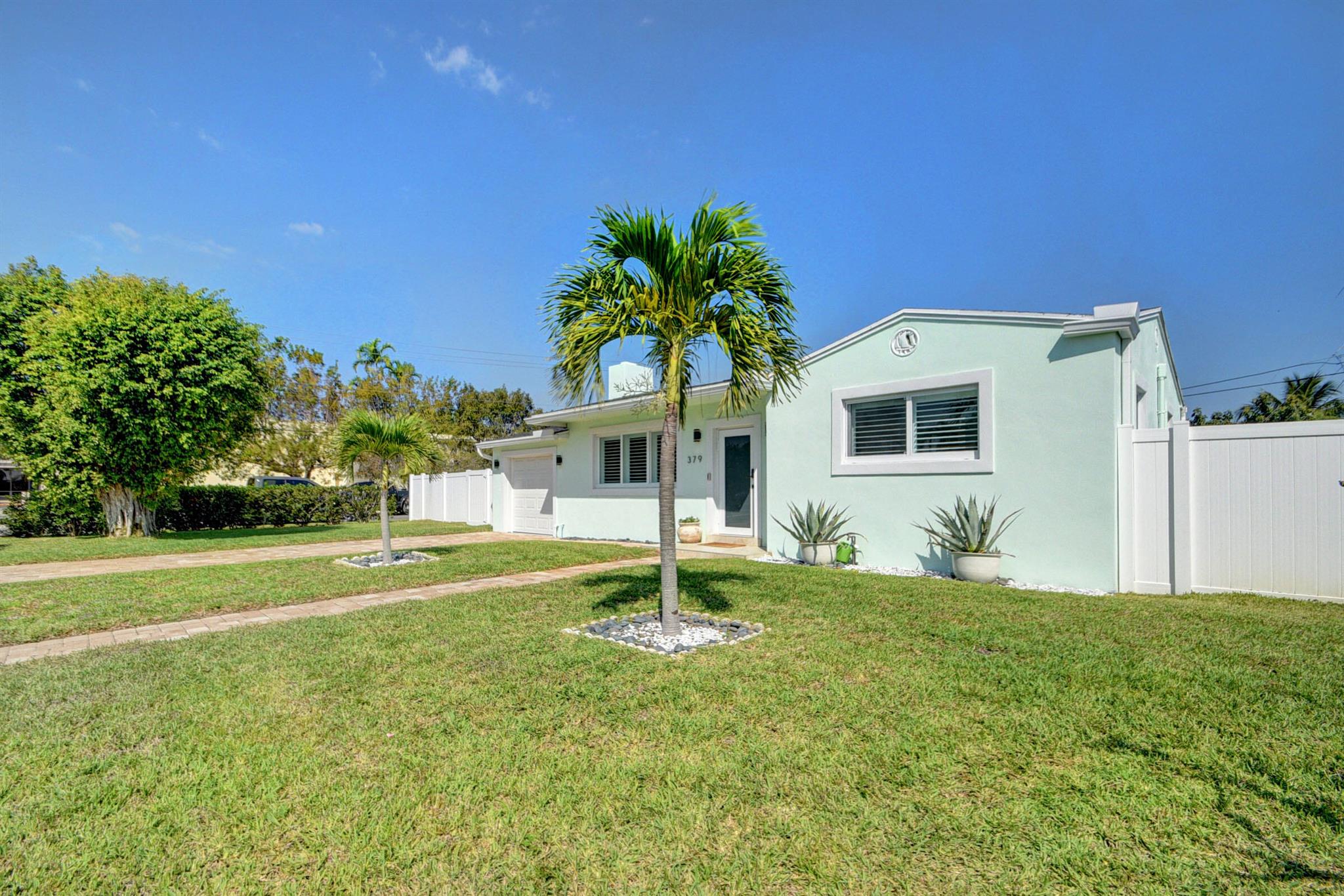 379 Laurie Road