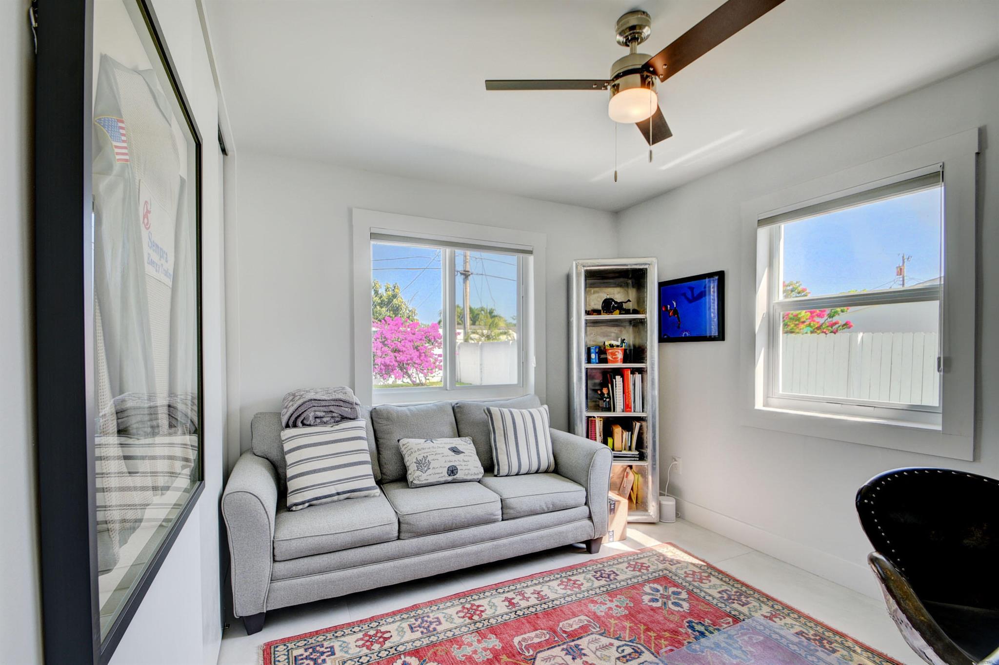379 Laurie Road