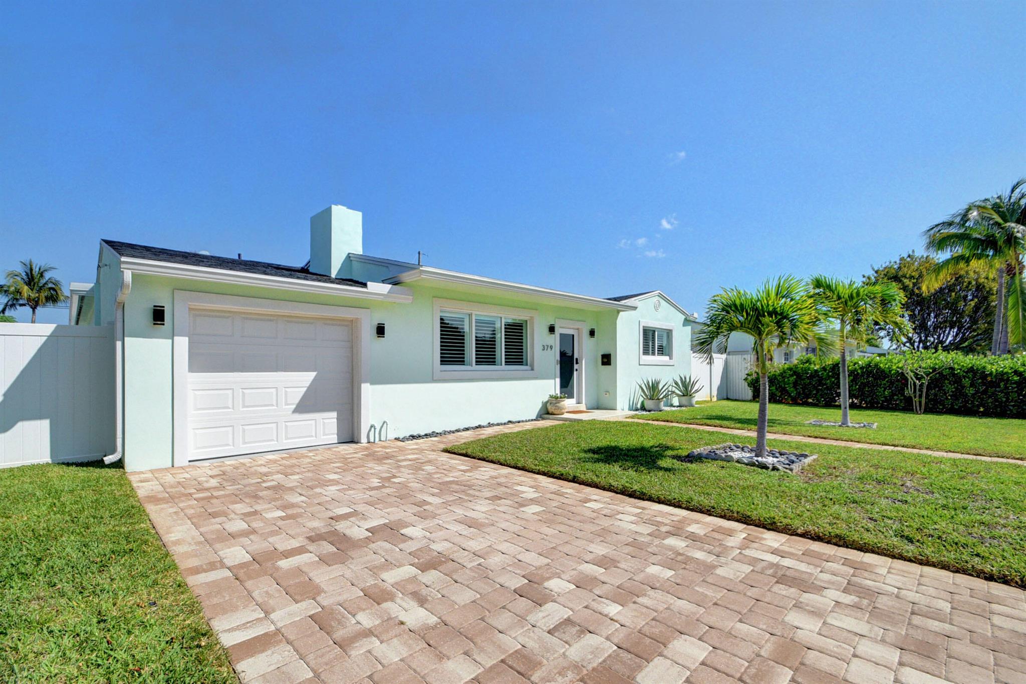 379 Laurie Road