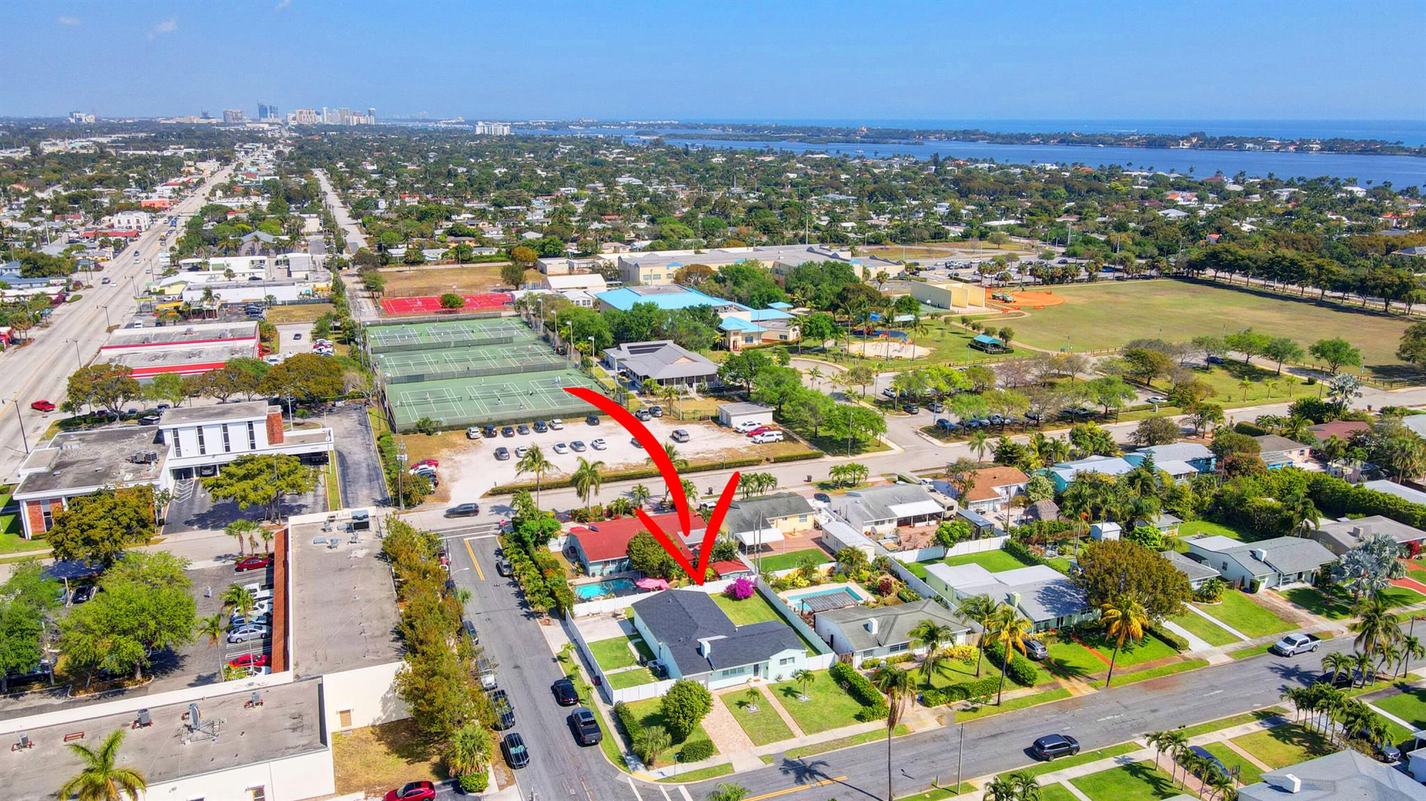379 Laurie Road