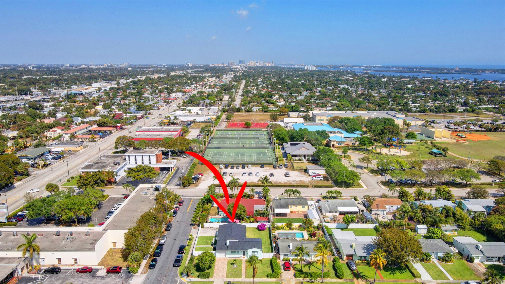 379 Laurie Road