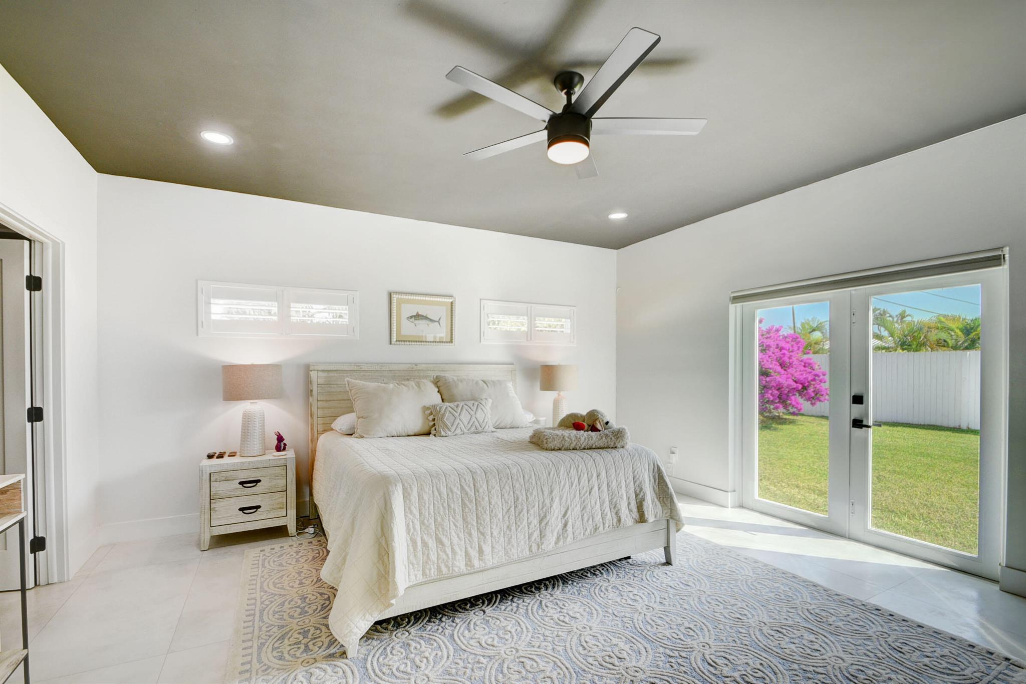 379 Laurie Road