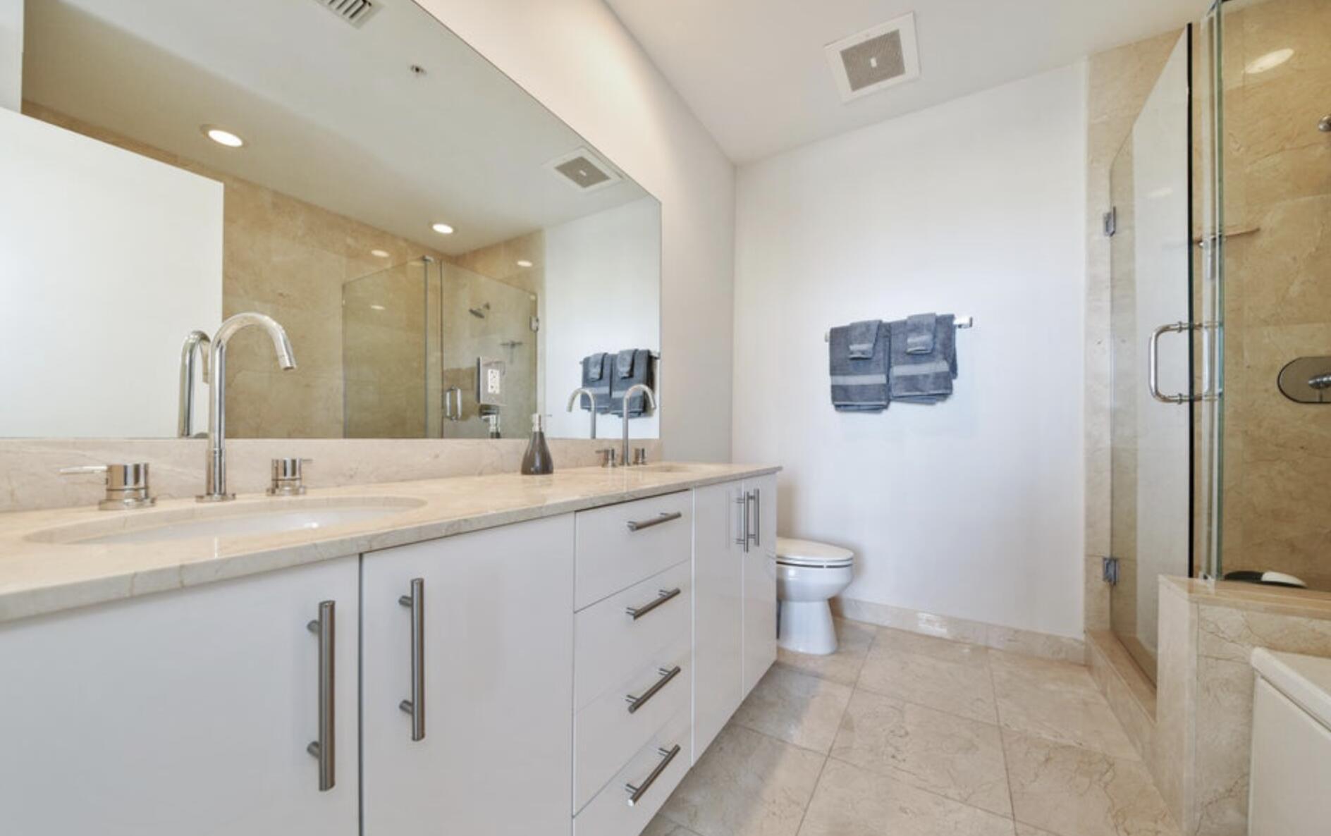 550 Okeechobee Boulevard Lph-17