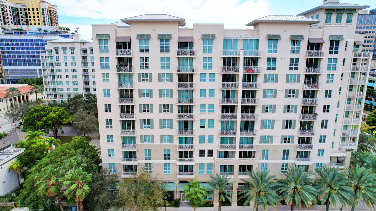 480 Hibiscus Street 203