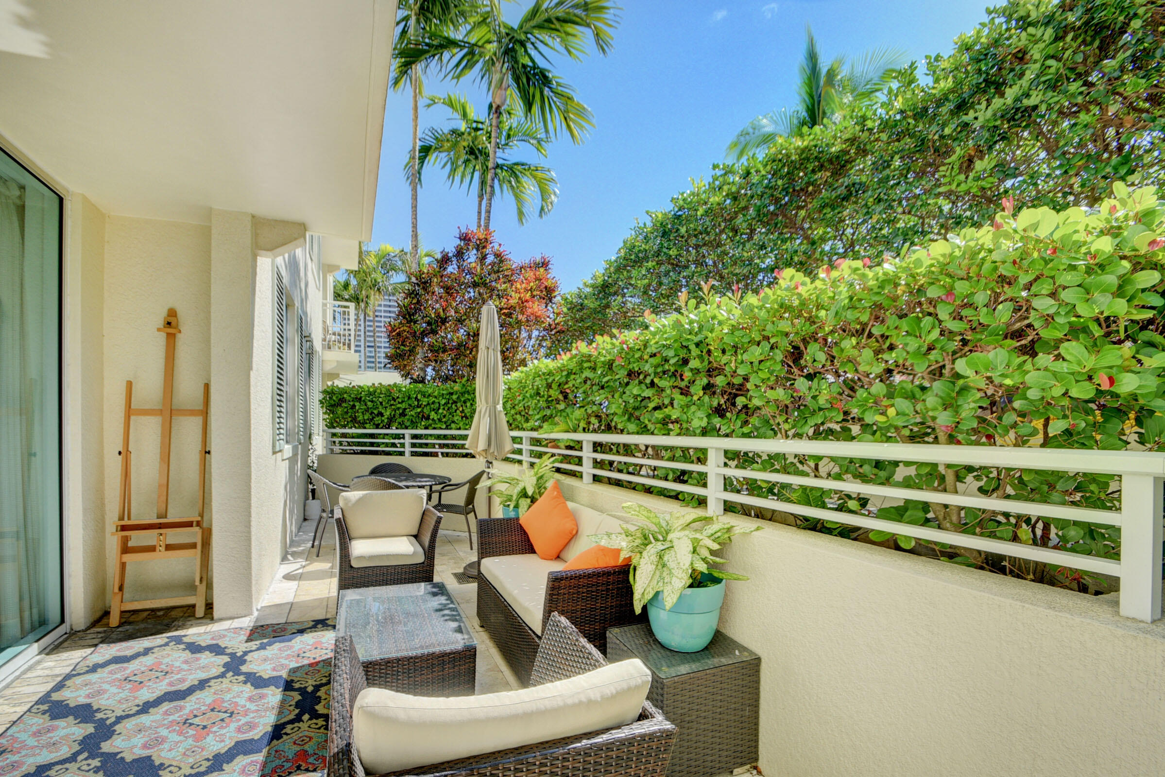 480 Hibiscus Street 604