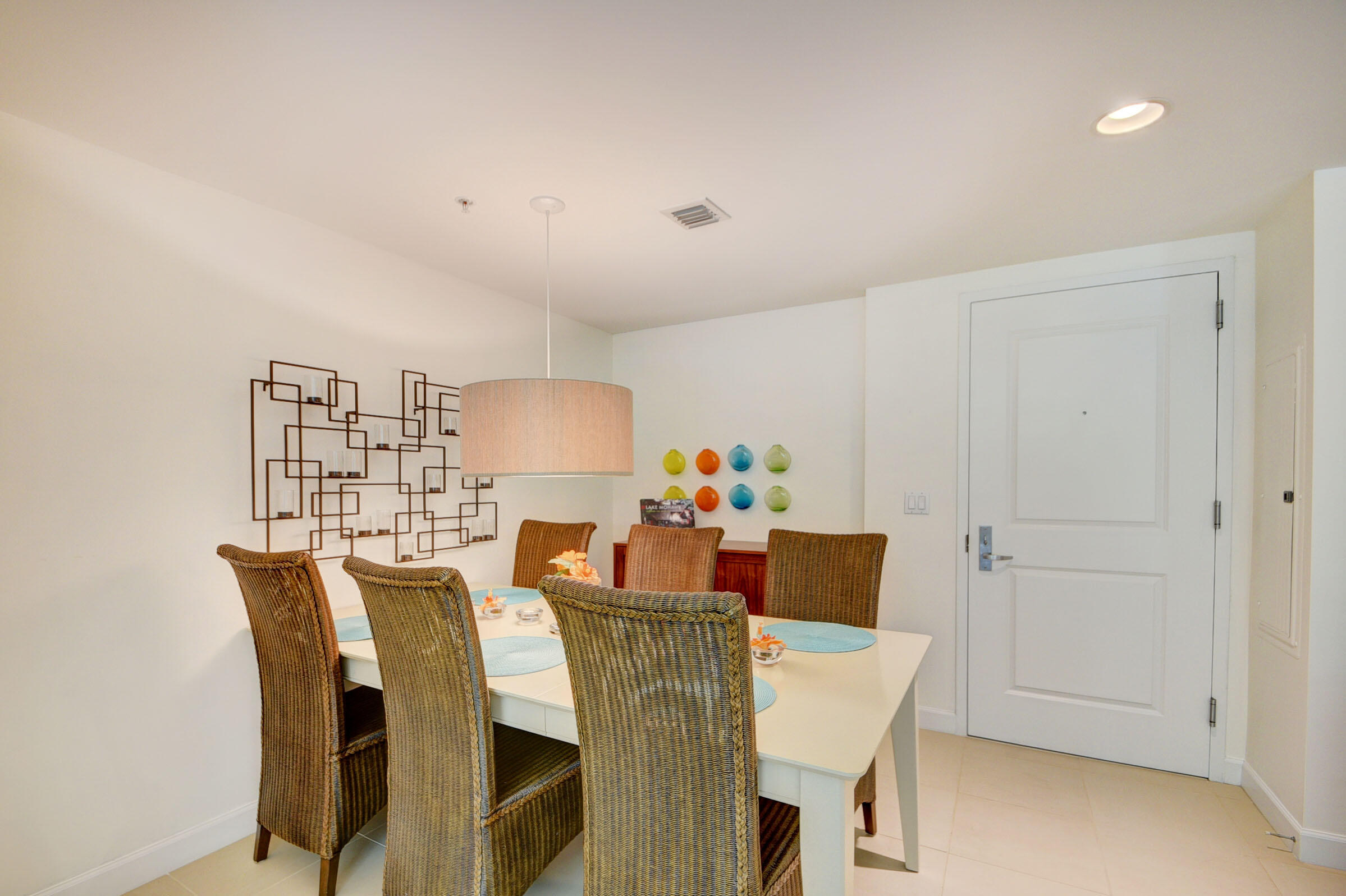 480 Hibiscus Street 604