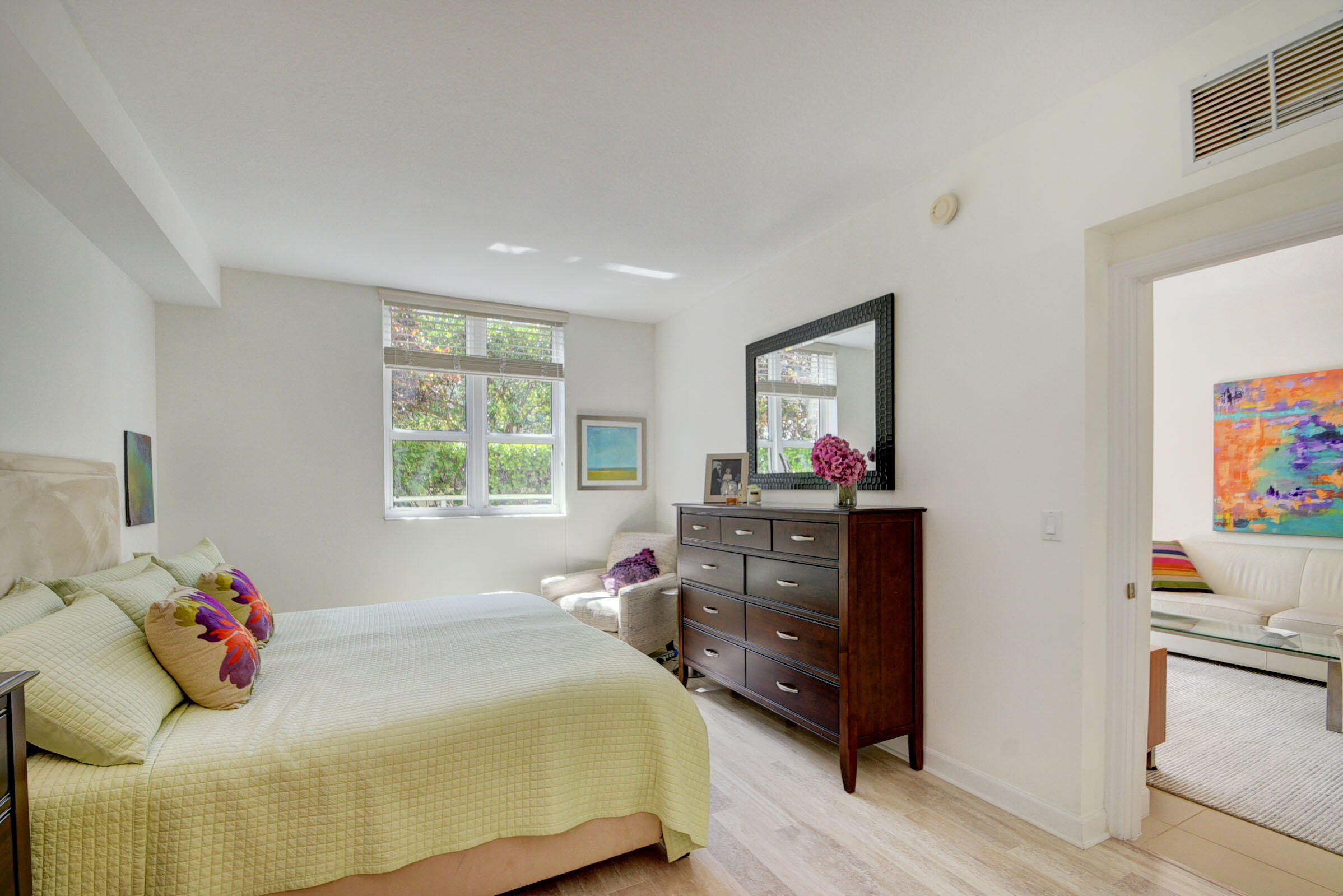 480 Hibiscus Street 604