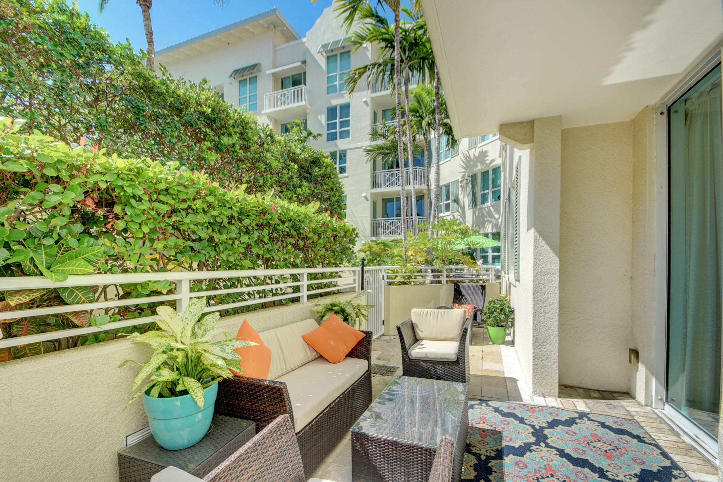 480 Hibiscus Street 604
