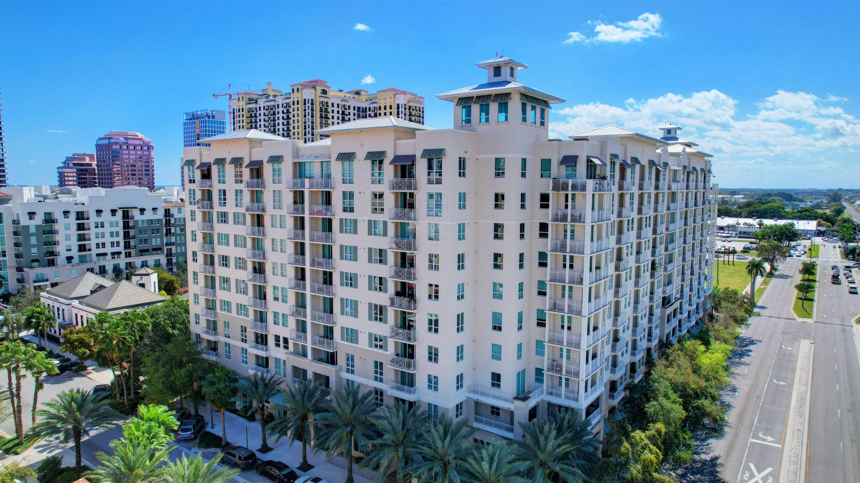 480 Hibiscus Street 604