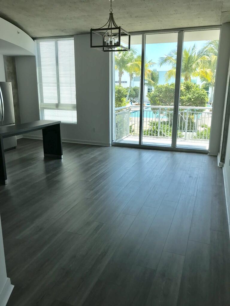 300 S Australian Avenue 716