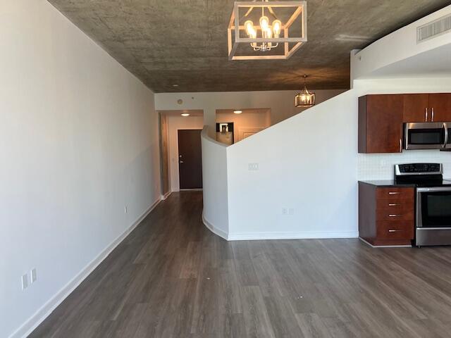 300 S Australian Avenue 716