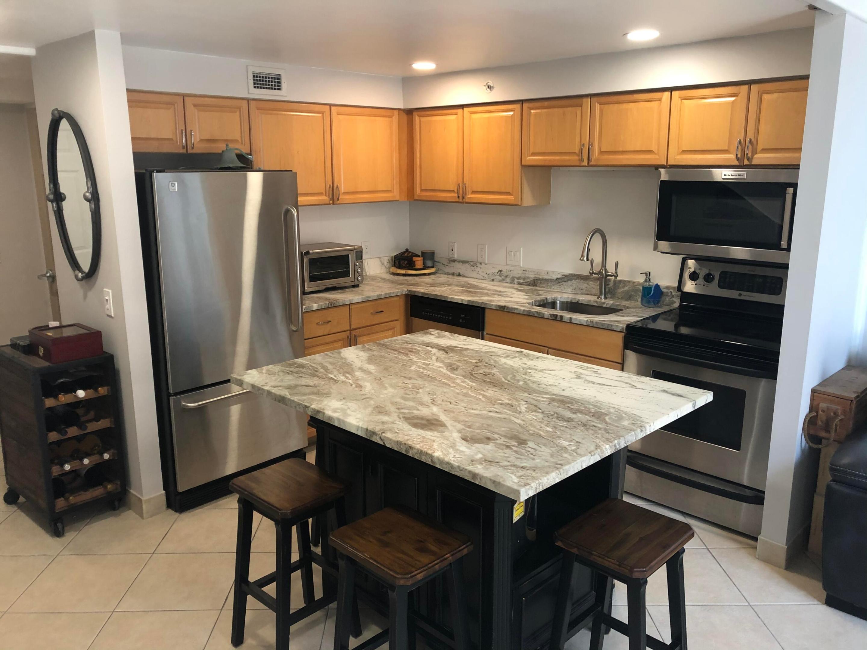 101 N Clematis Street 305
