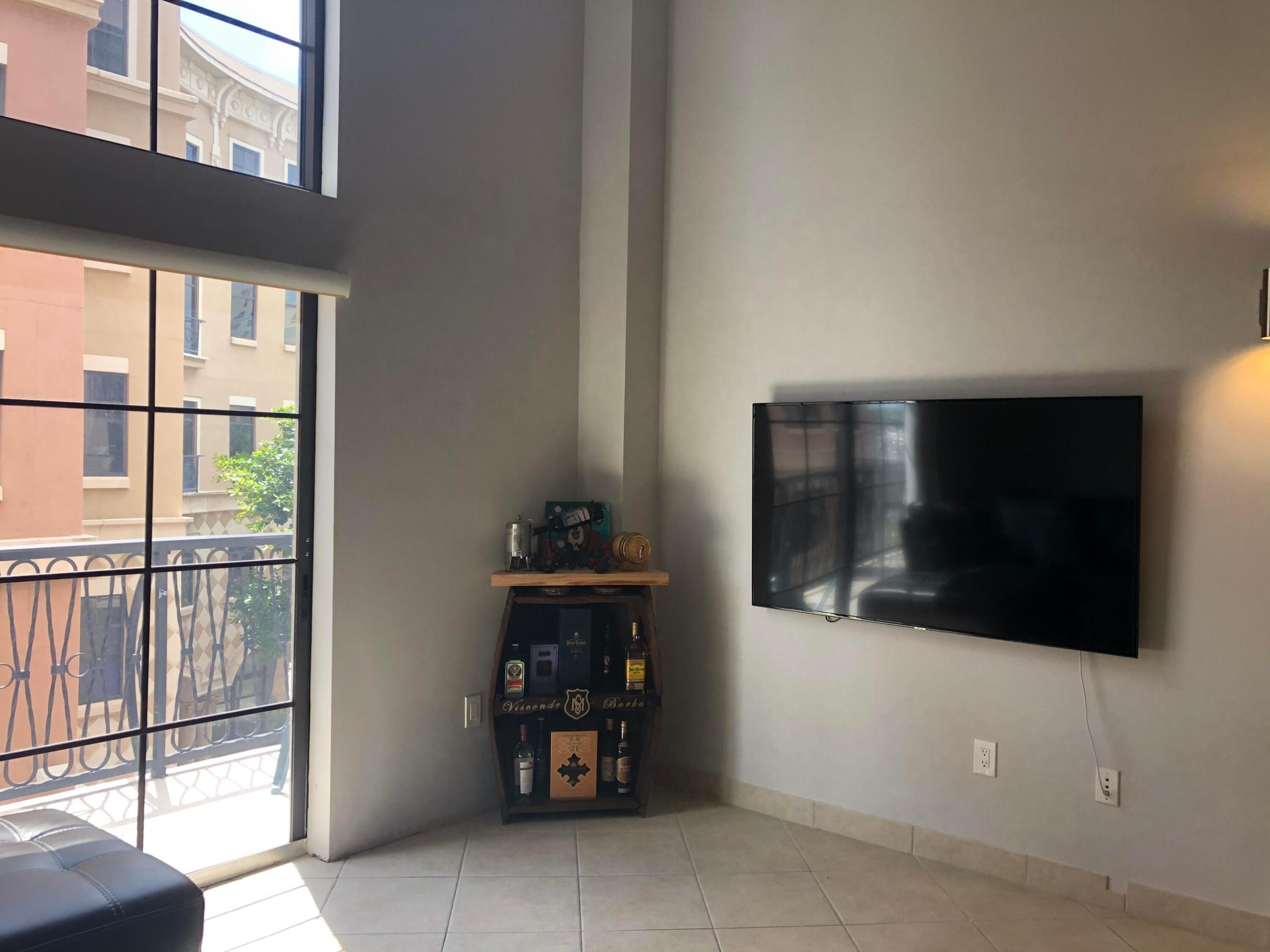 101 N Clematis Street 305