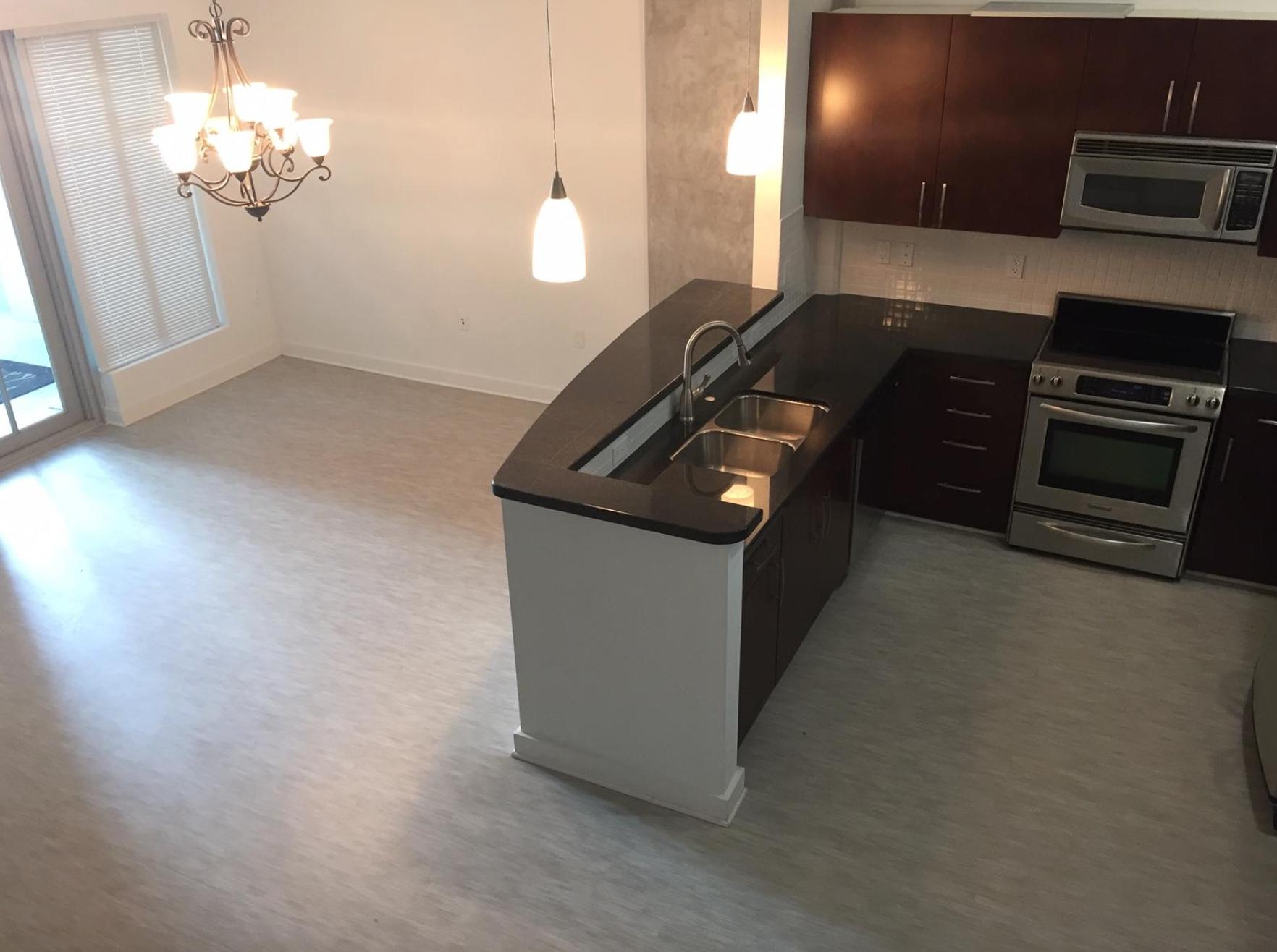 300 S Australian Avenue 128